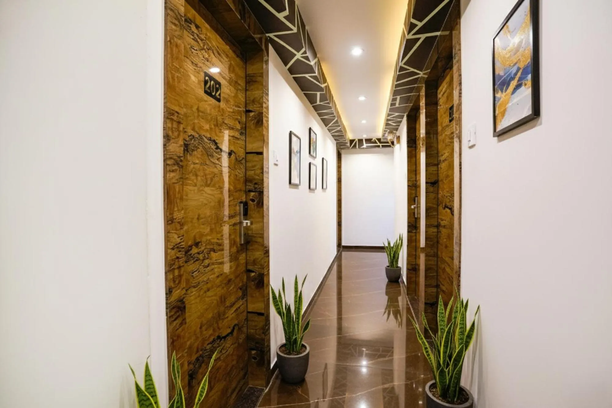 Lobby or reception in FabHotel Atithi Residency I - Nr BKC