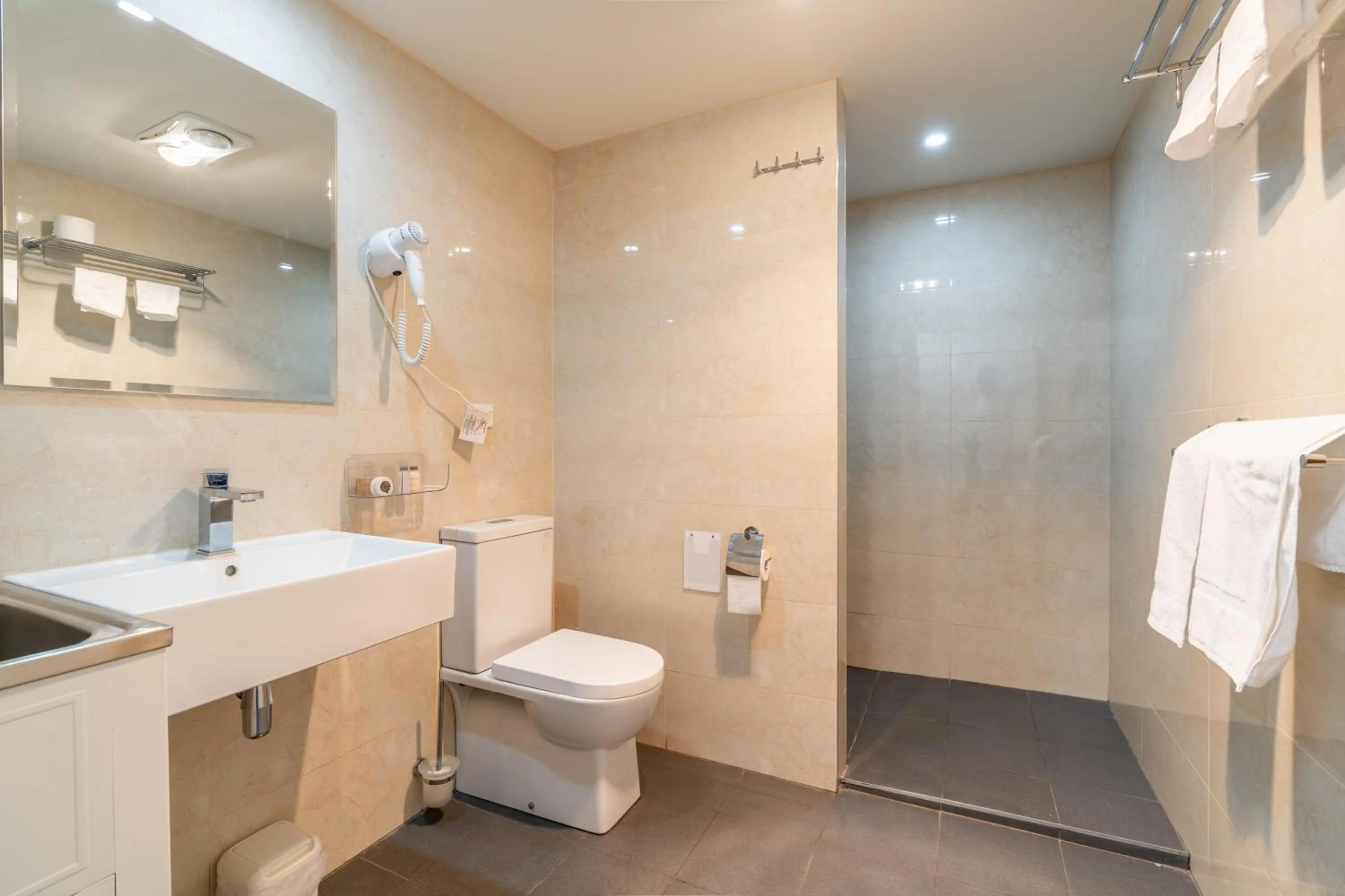 Rainbow Motel Queanbeyan