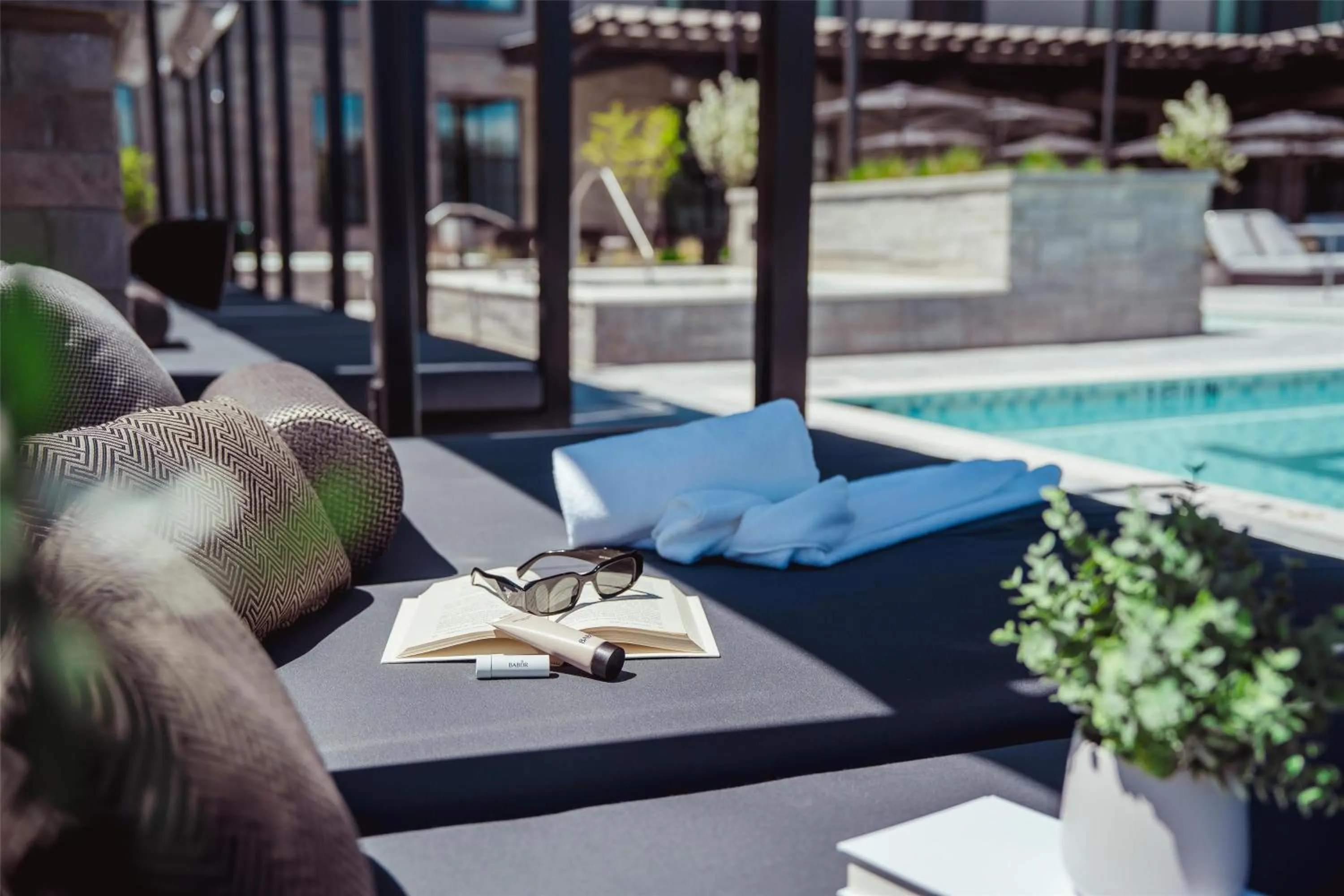 Swimming pool in Grand Hyatt Deer Valley