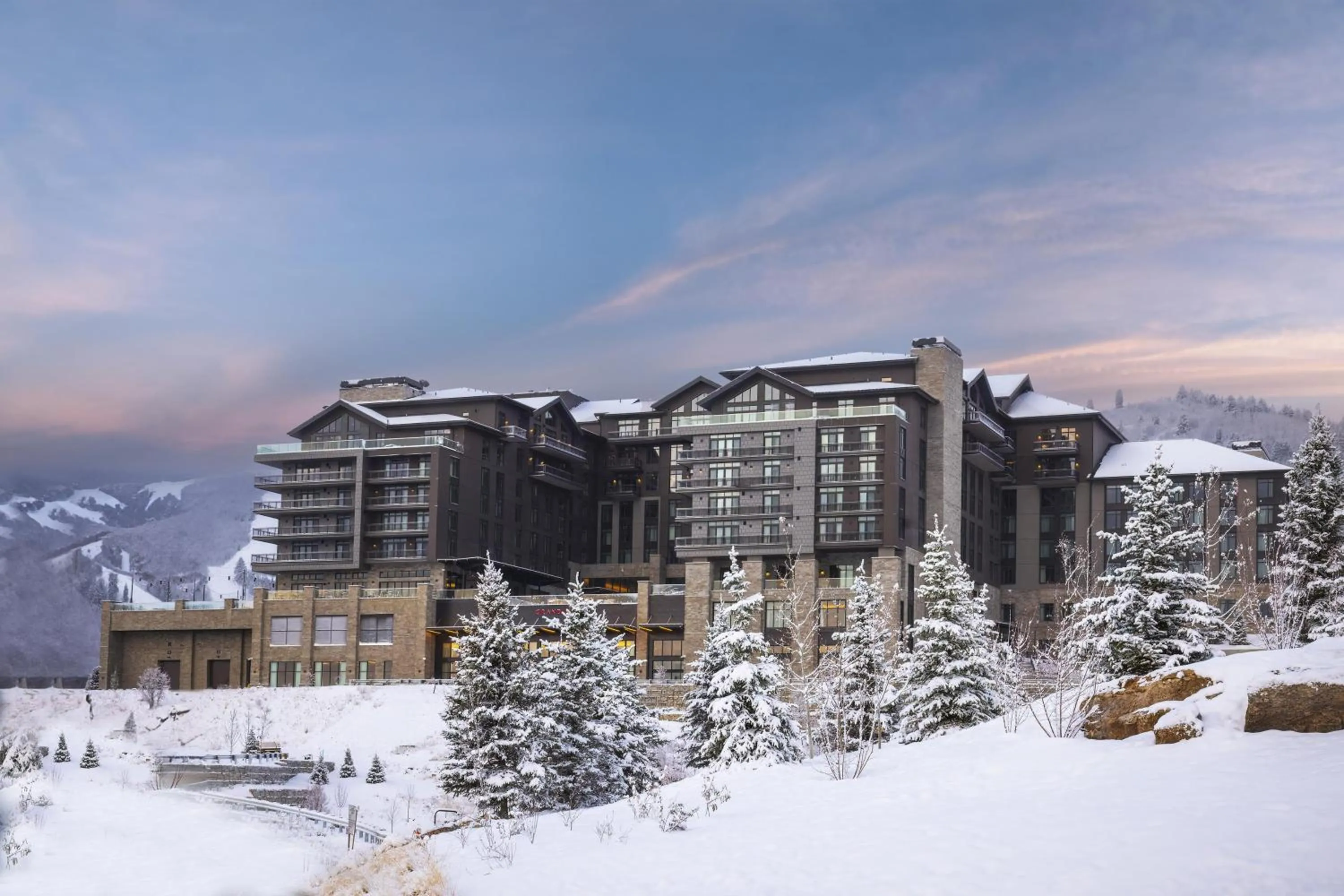 Property building in Grand Hyatt Deer Valley