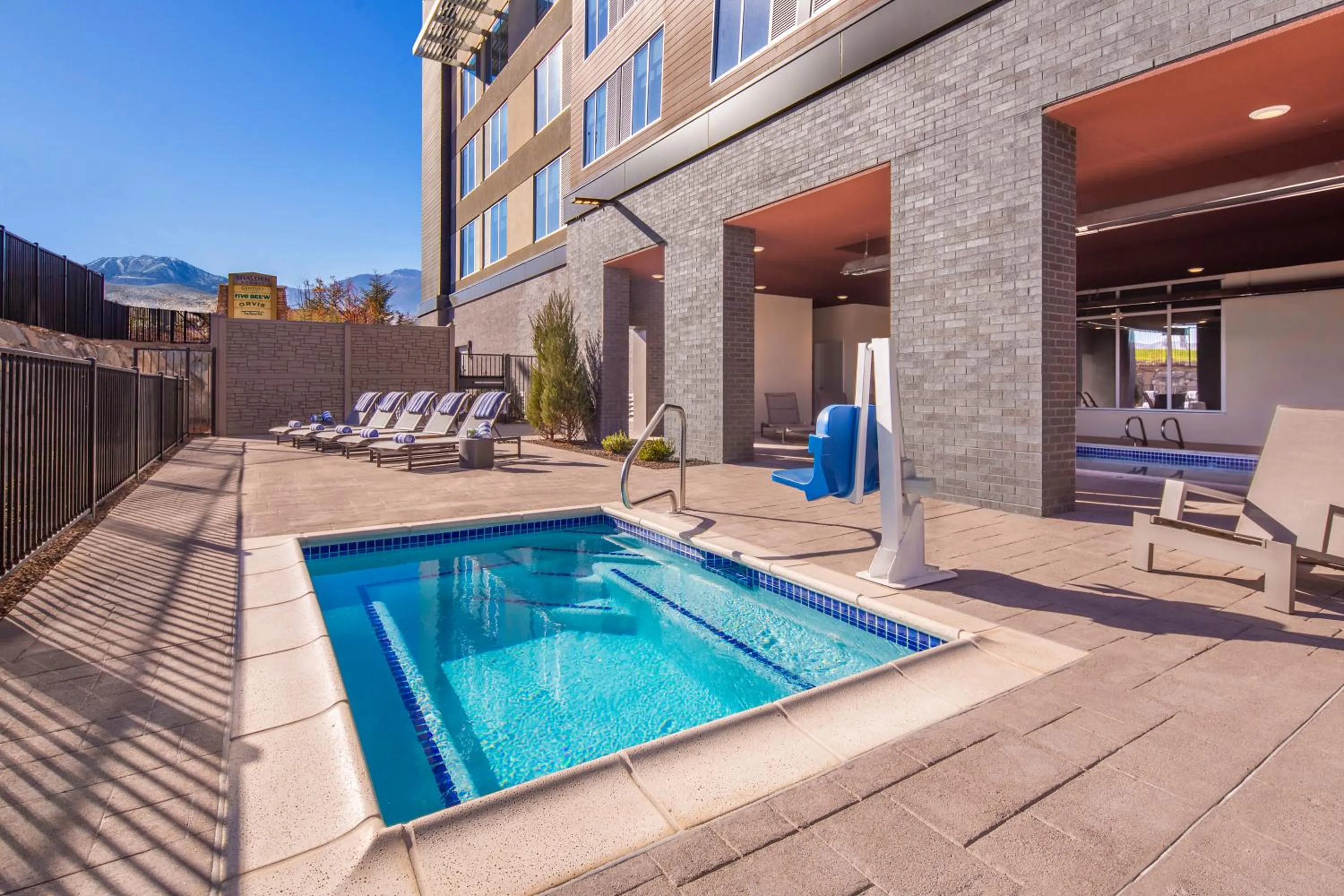 Hot Tub in Hyatt Place Reno