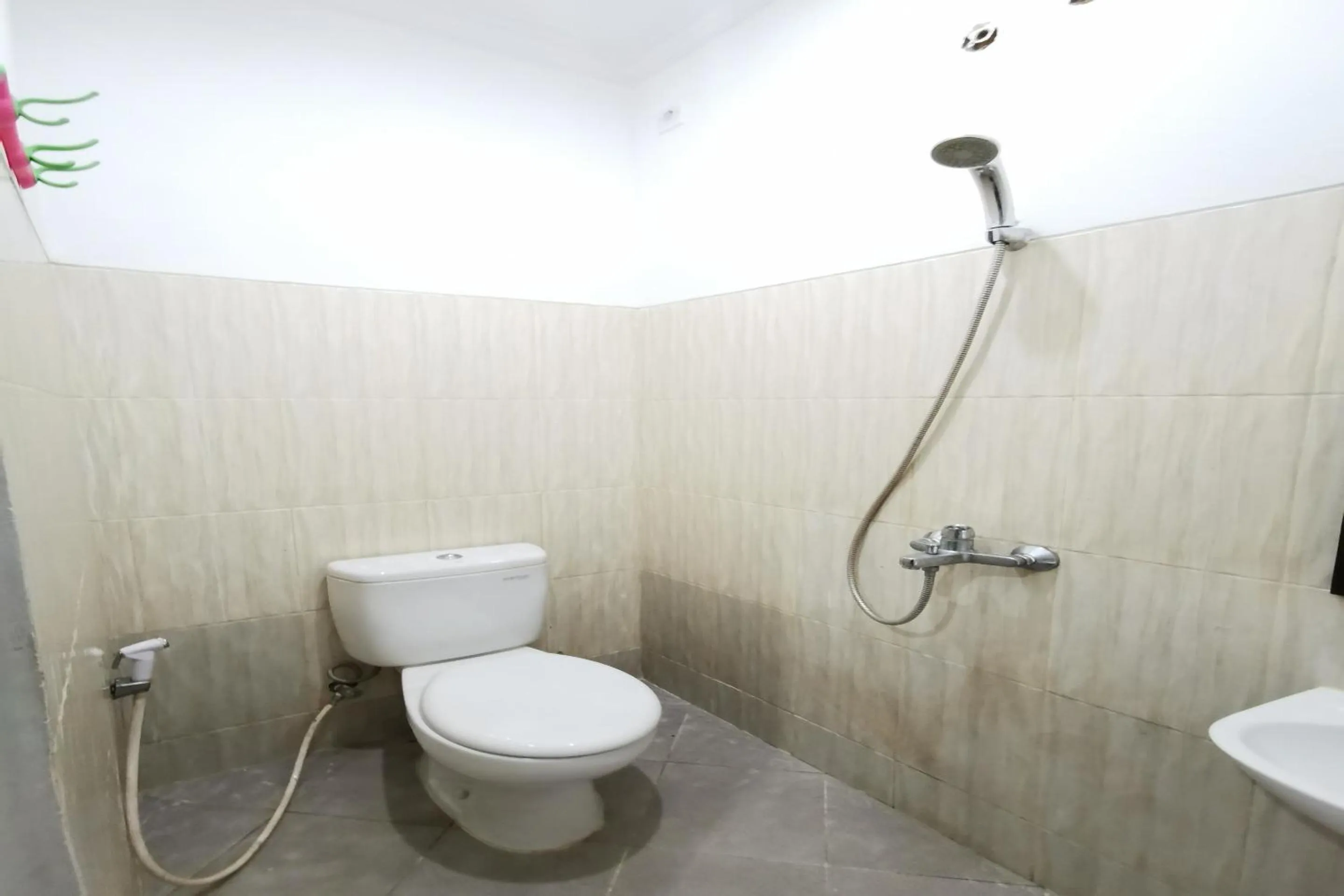 Bathroom in Hotel O Rama Homestay