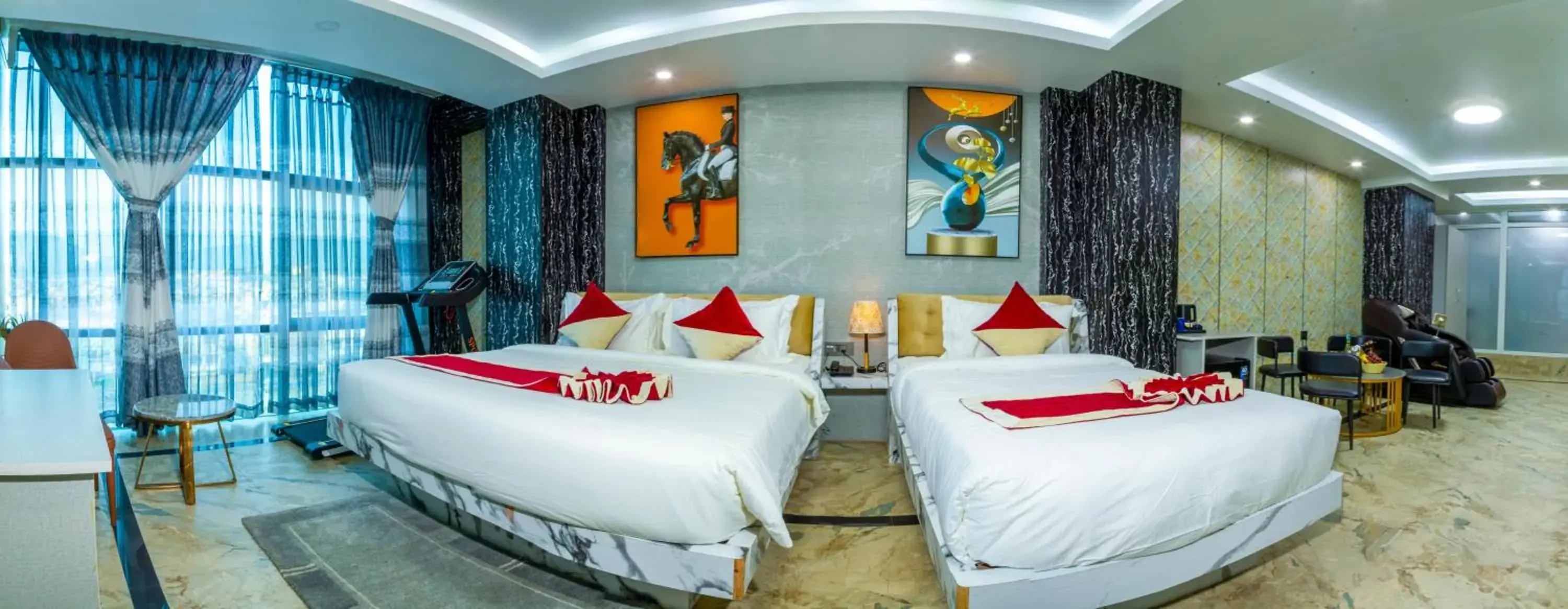 Family Suite in Hotel Robot Family Suite in Hotel Robot