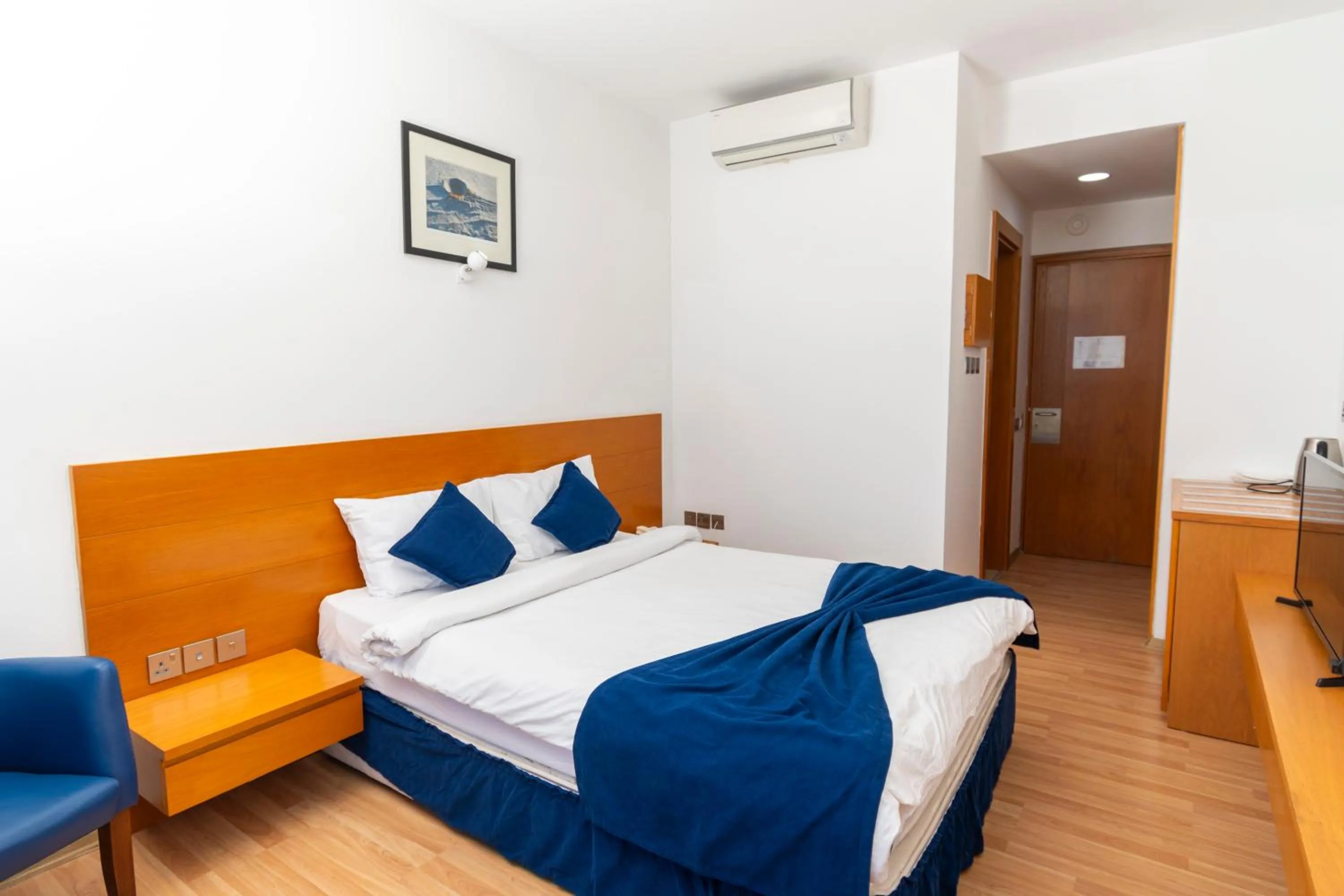 Bed in Bellapais Oasis Hotel