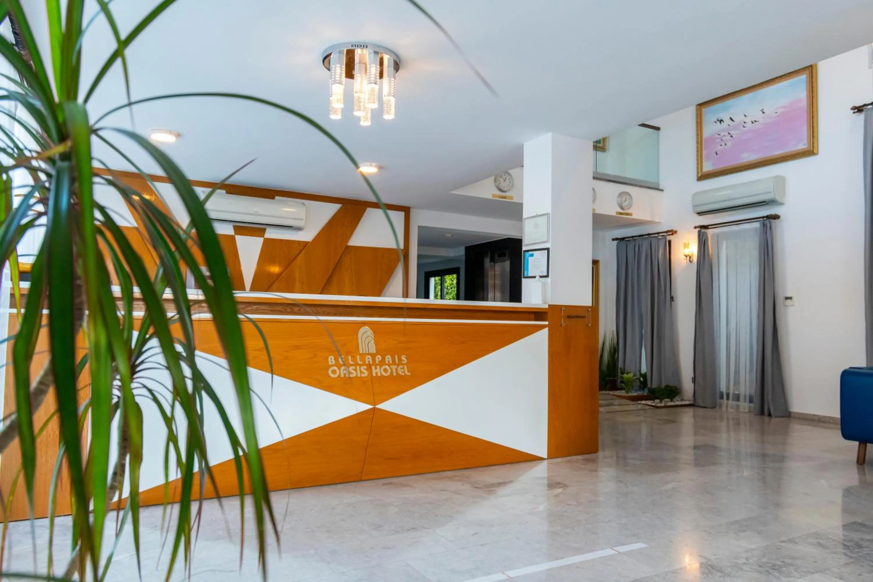 Bellapais Oasis Hotel