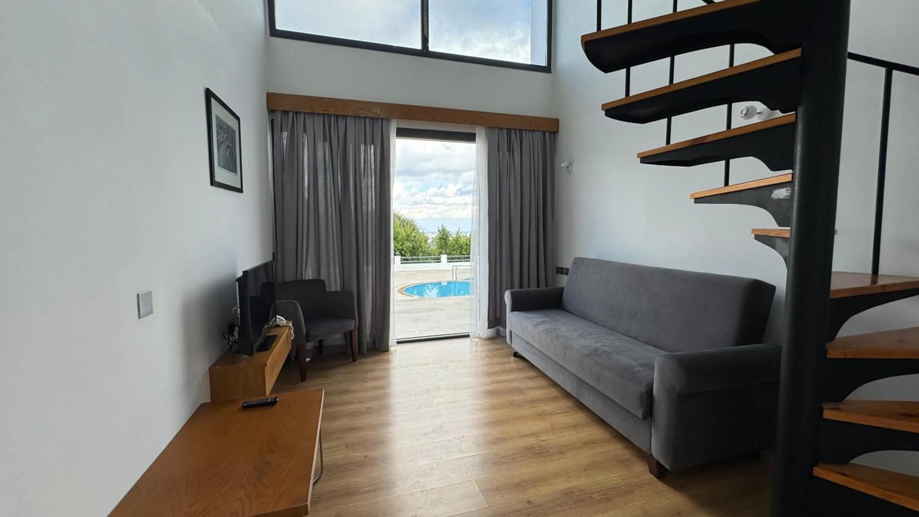 Bellapais Oasis Hotel