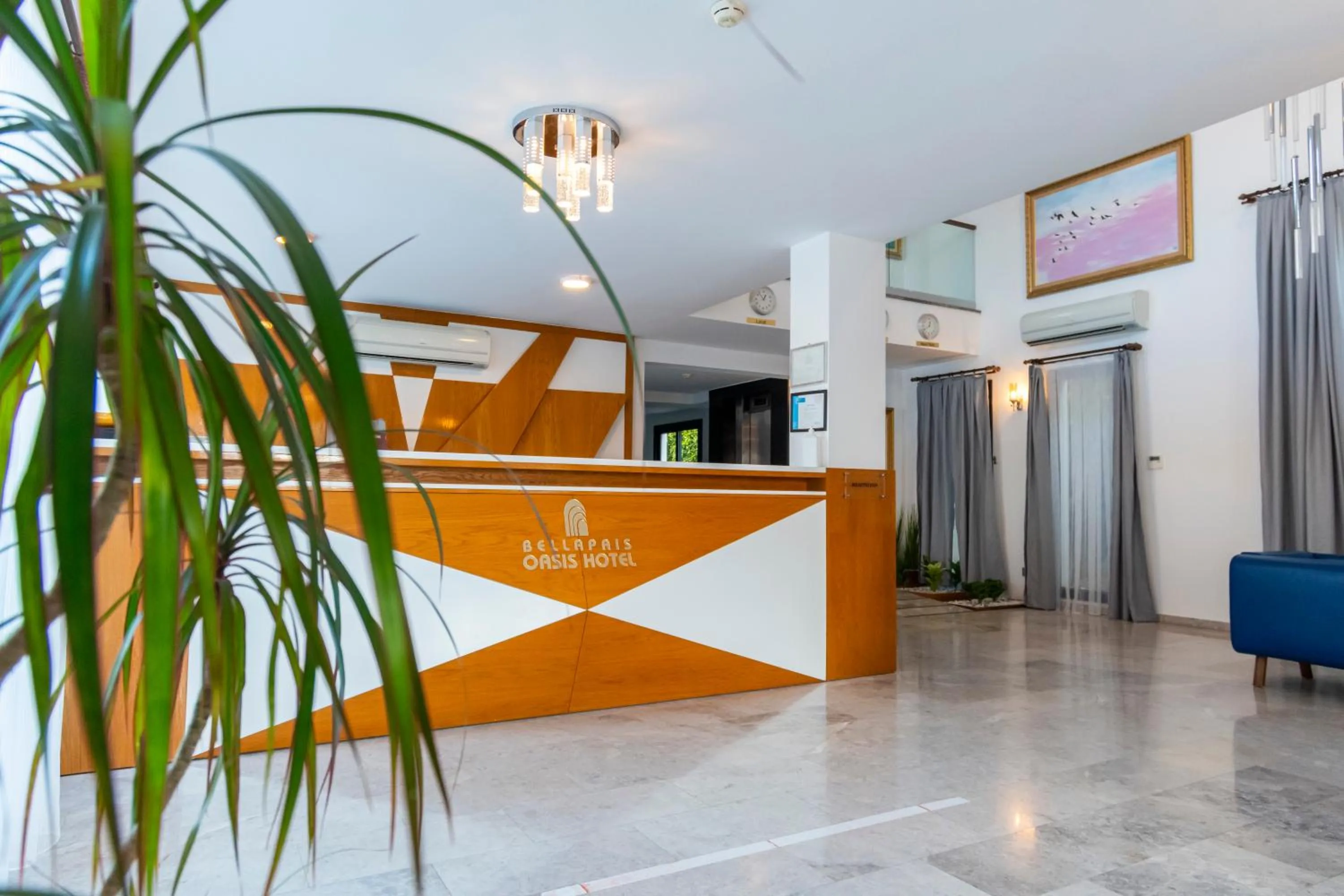 Bellapais Oasis Hotel