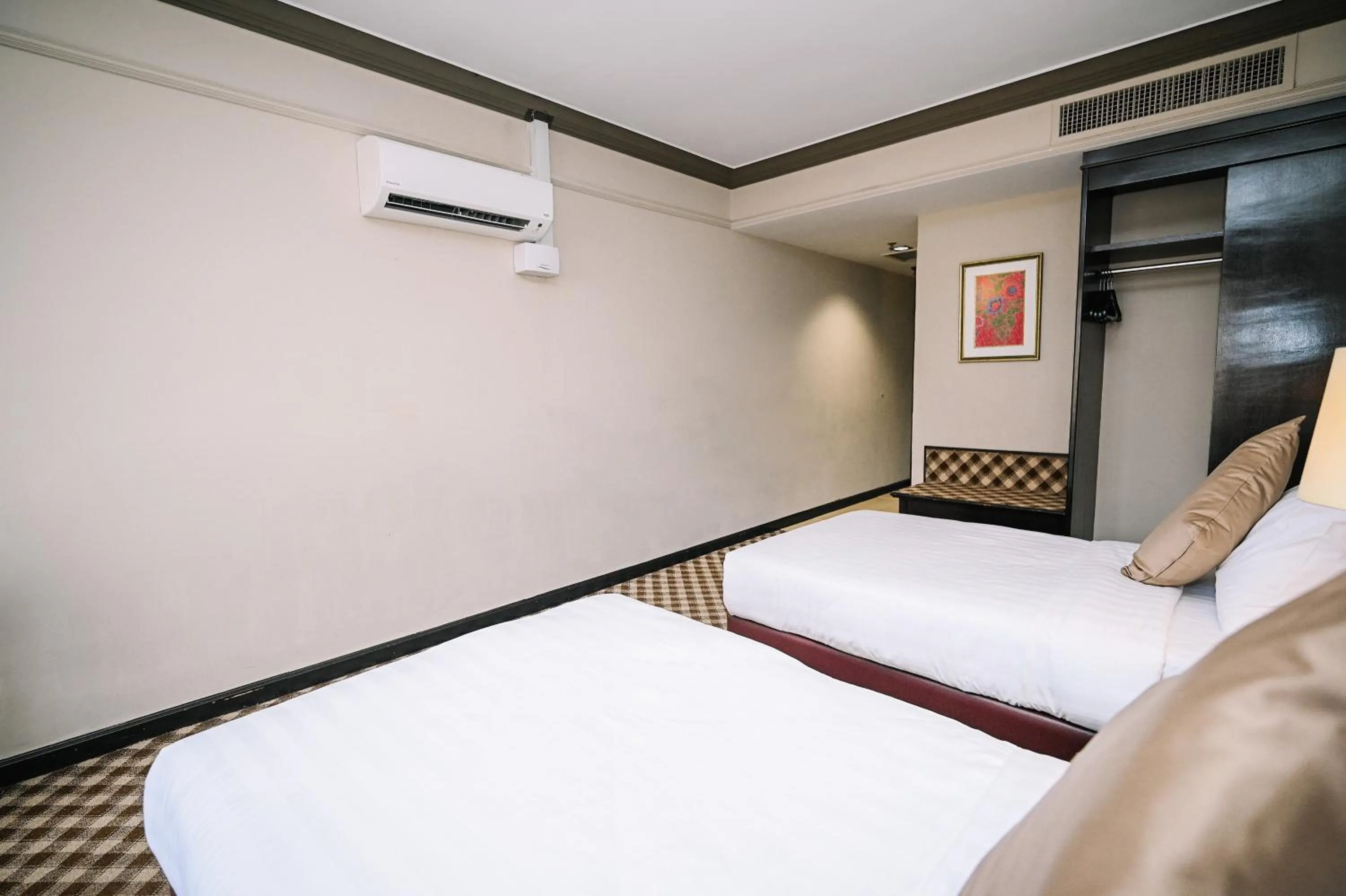 Bed in Kingston Hotel 9 - Jonker Street Malacca
