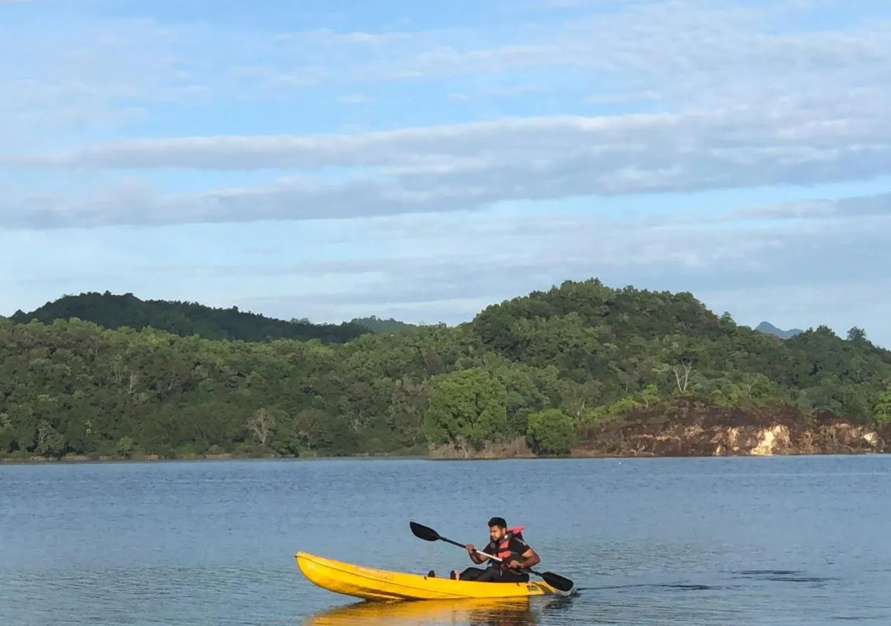Canoeing in Belihuloya Adventure Camp By Eco Team