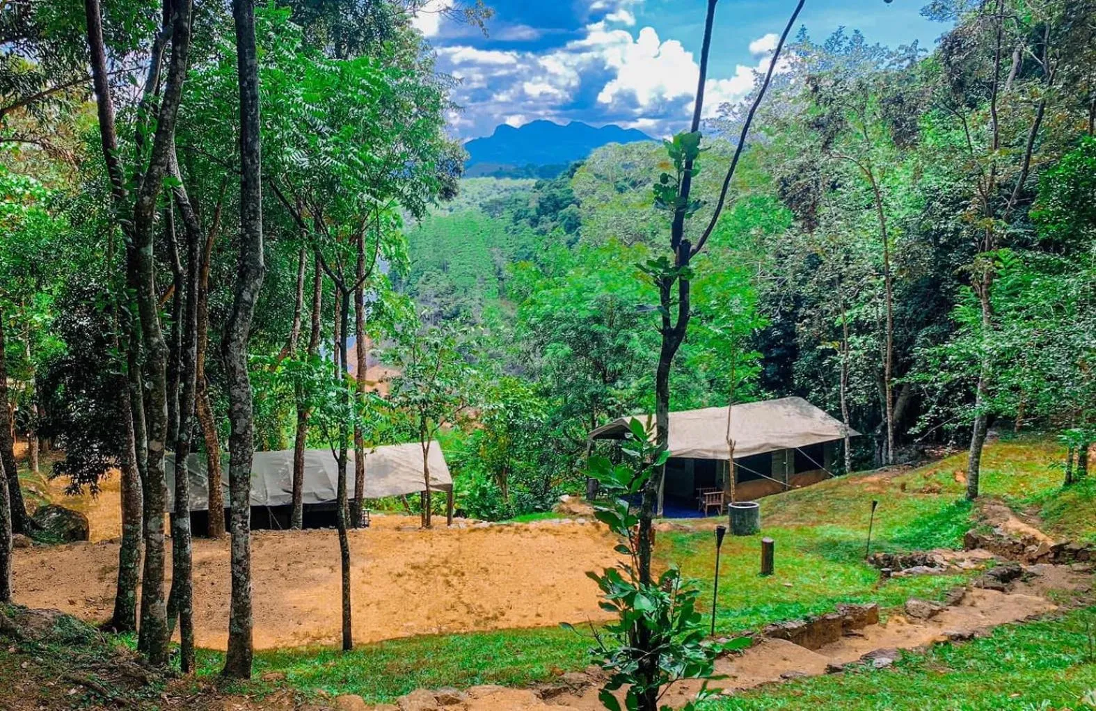 Natural landscape in Belihuloya Adventure Camp By Eco Team