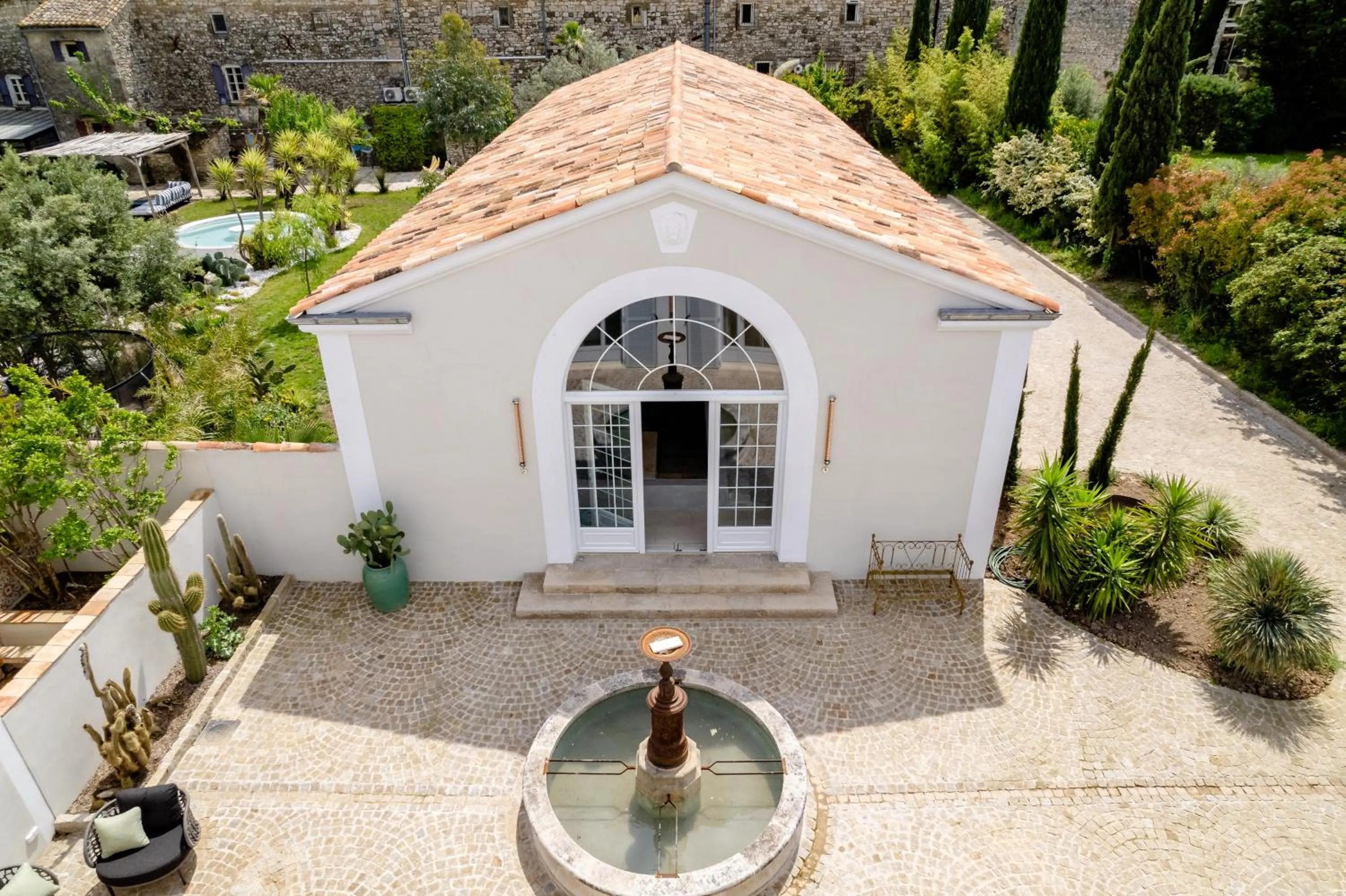 Swimming pool in Secret d'Uzès - Place aux Herbes - Piscine chauffée et Jacuzzi