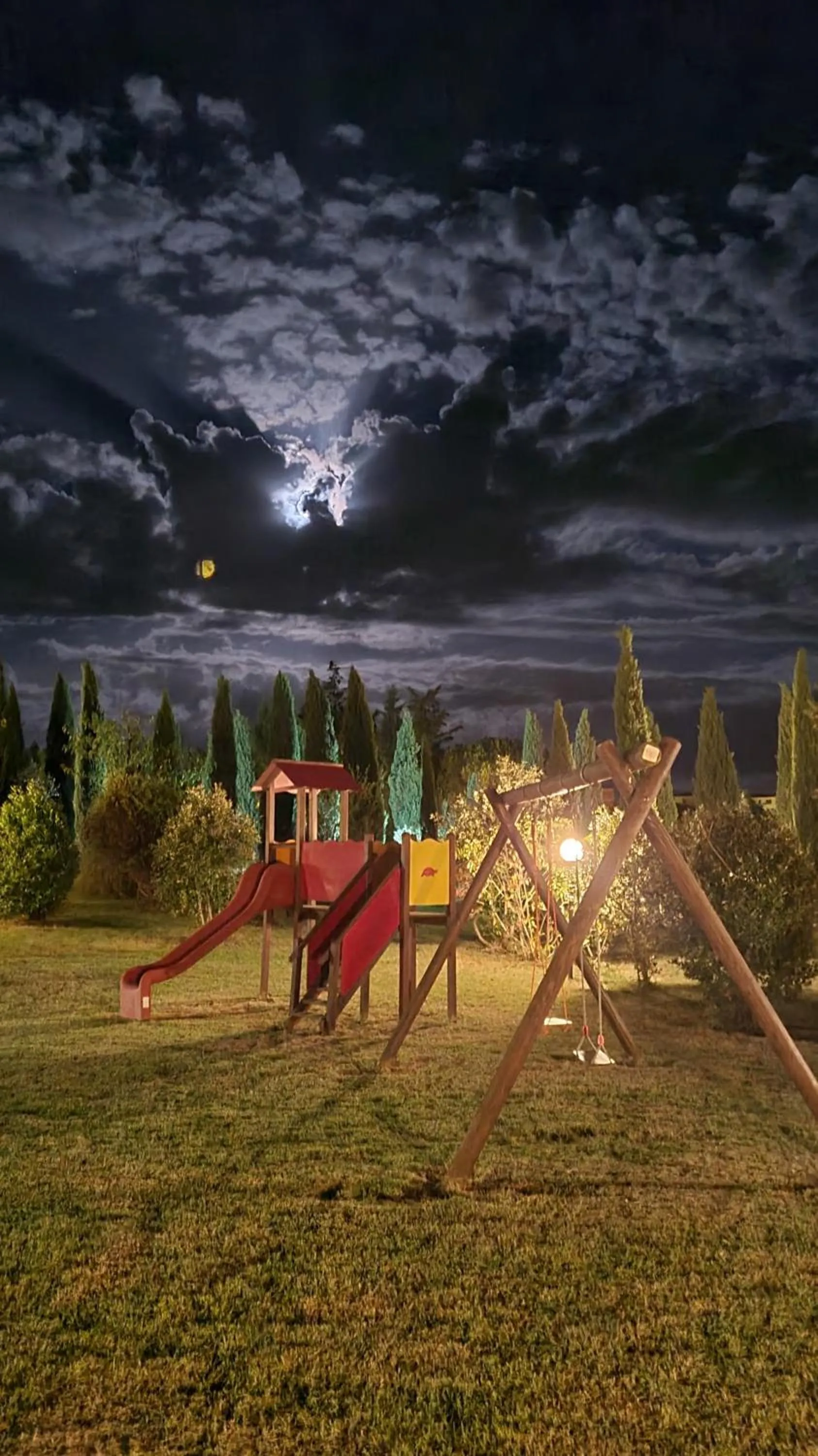 Night in Antico Borgo Il Cardino