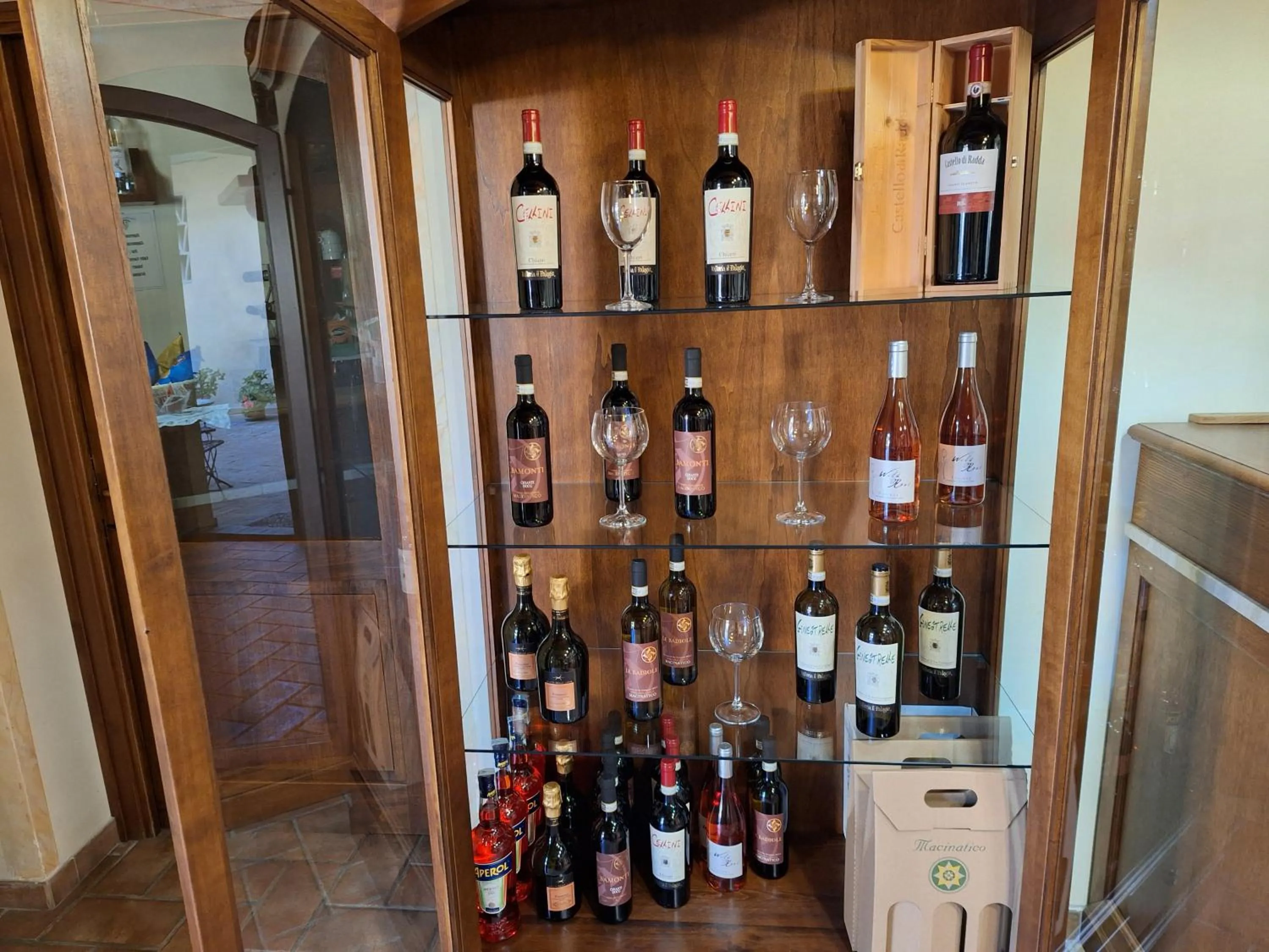 Lounge or bar in Antico Borgo Il Cardino