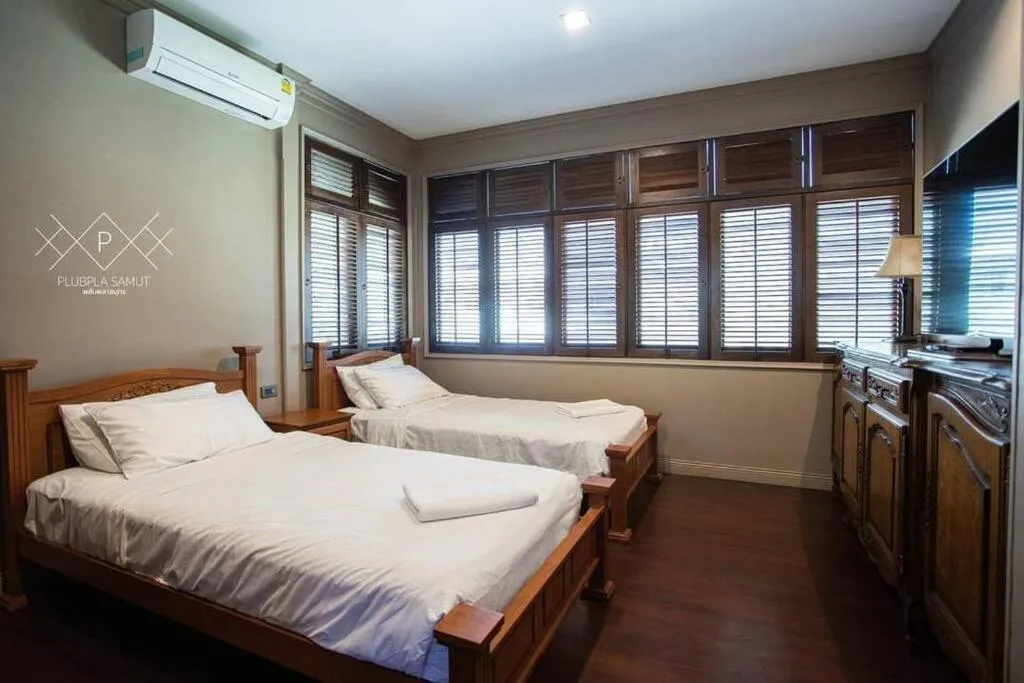 Bed in Plubpla Samut River Villas