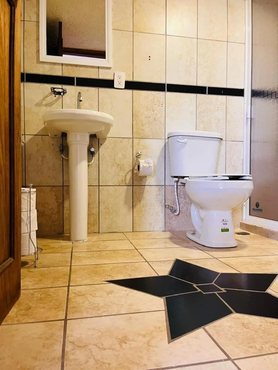 Bathroom in Hotel Renacer