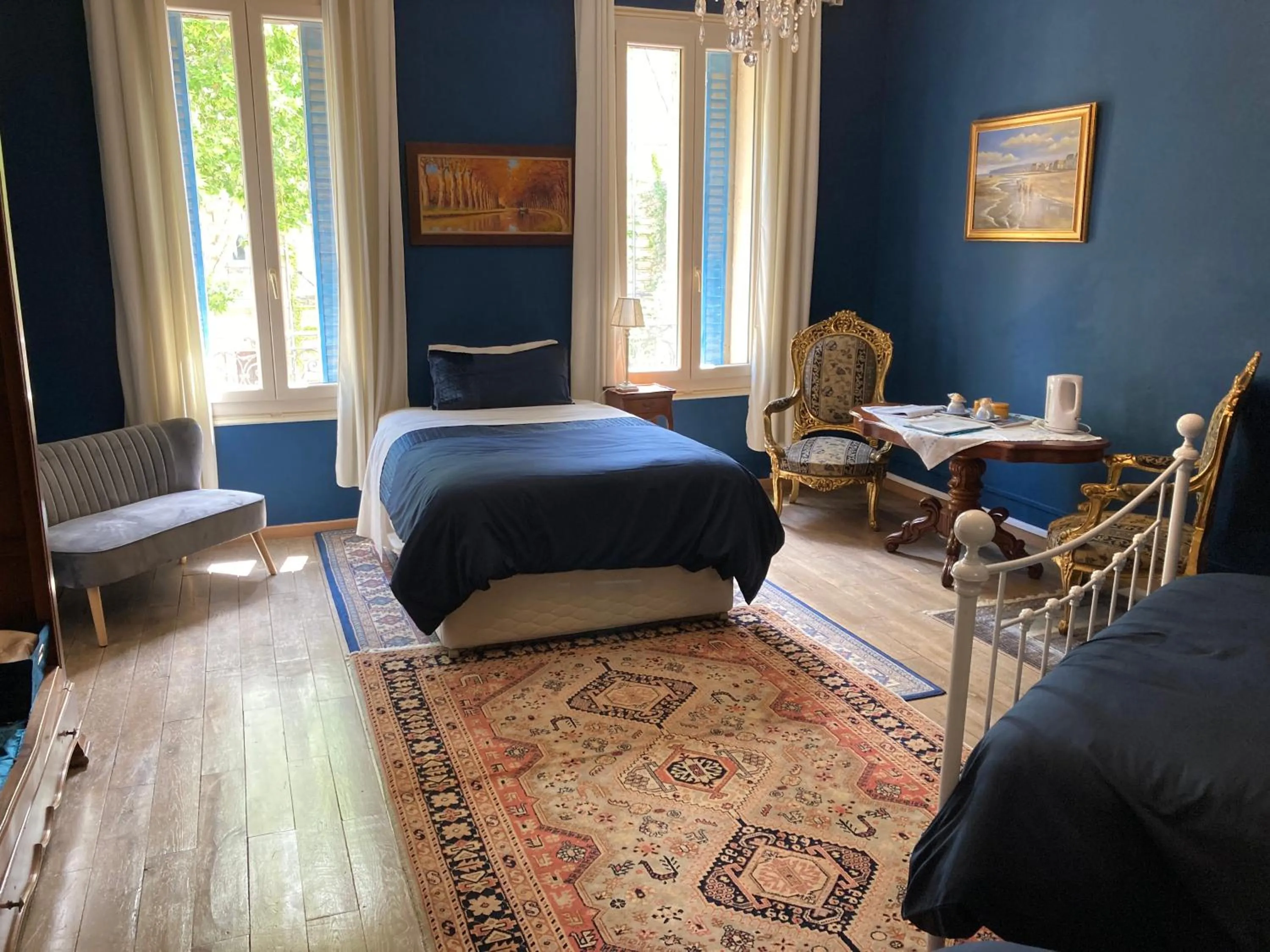 Bedroom, Bed in La Villa Celine