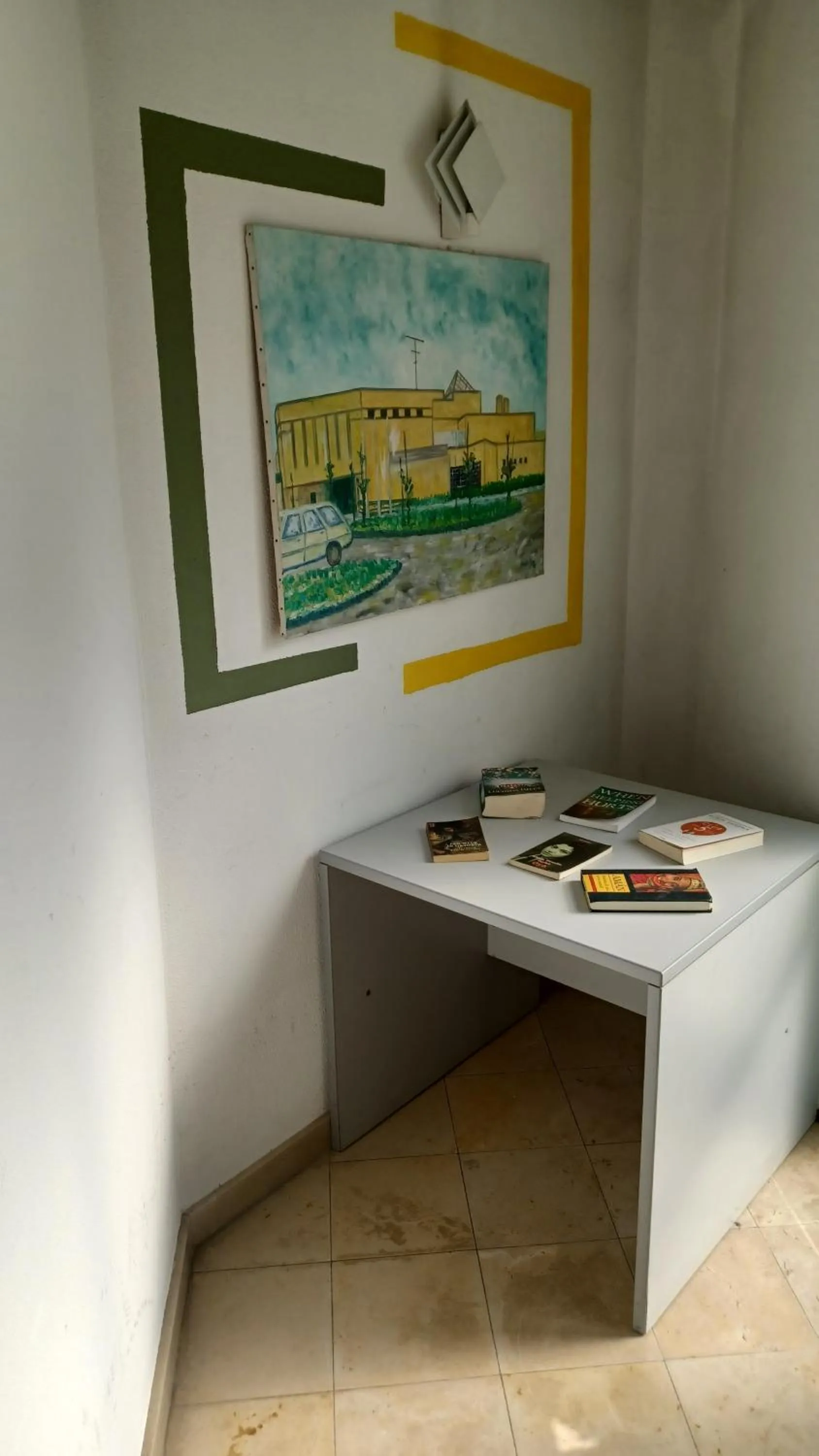 Library in HI Aveiro – Pousada de Juventude