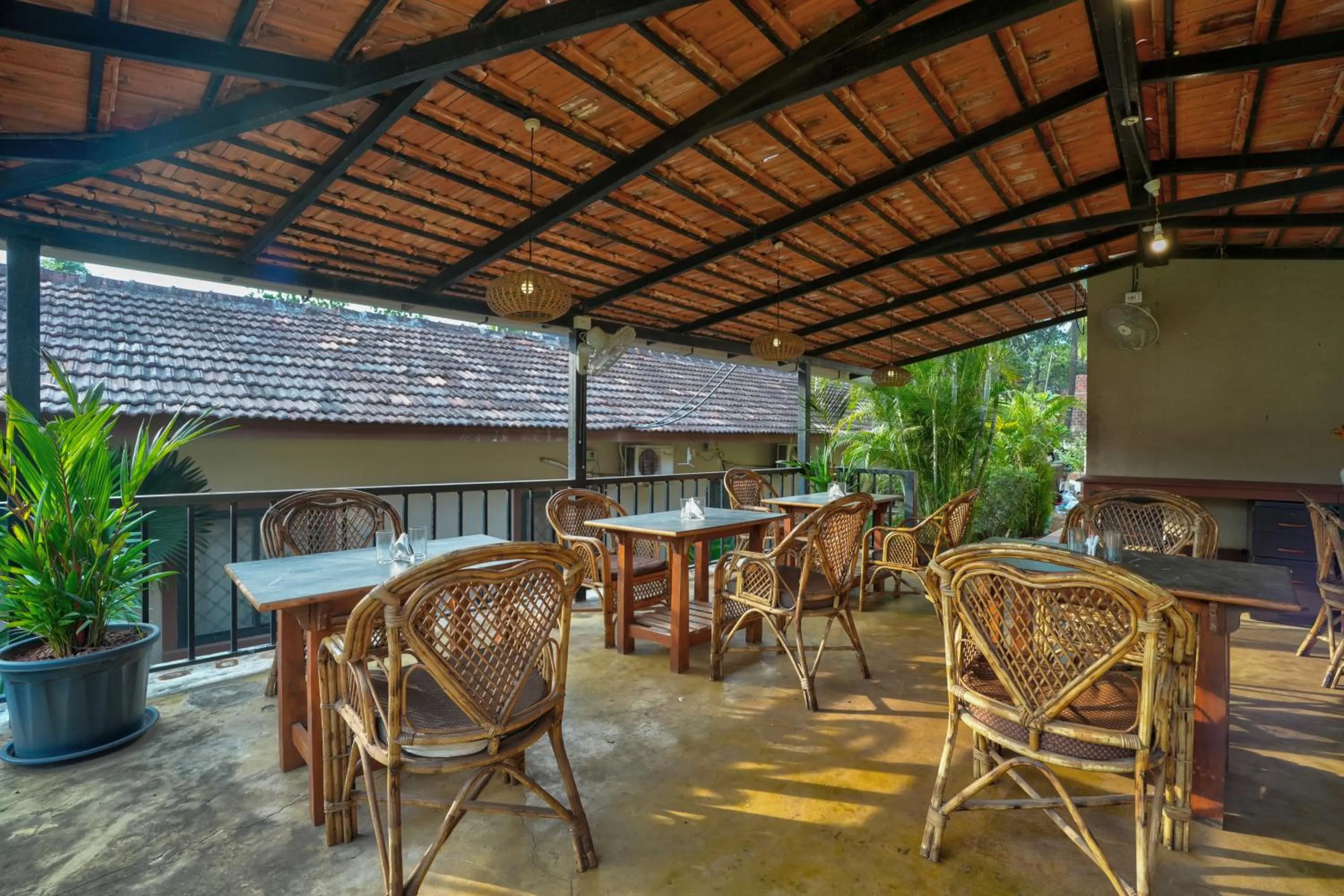 Restaurant/places to eat in Casa De Royale - Anjuna