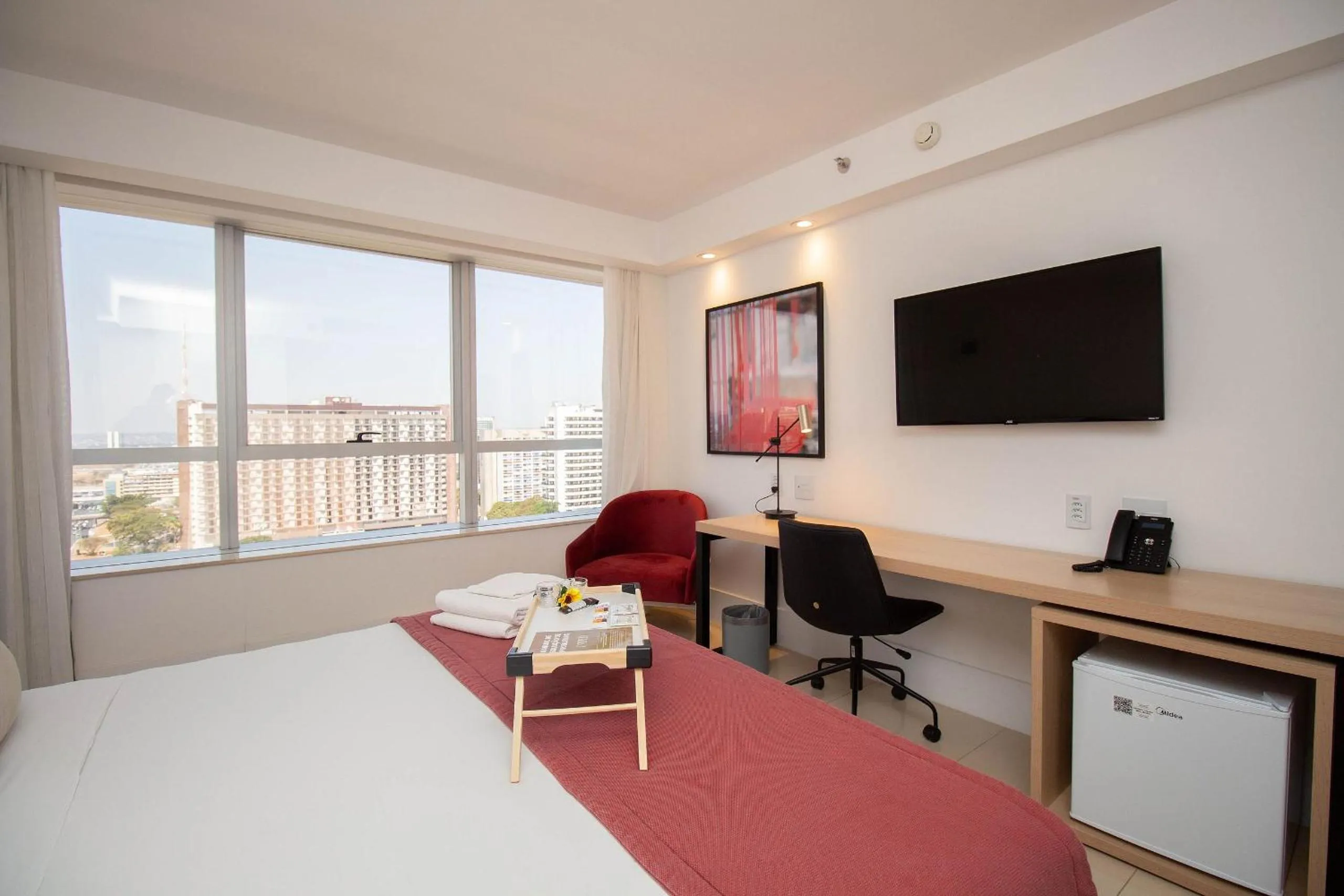 Bedroom, Bed in OZPED Flats Particulares Edifício Alvorada