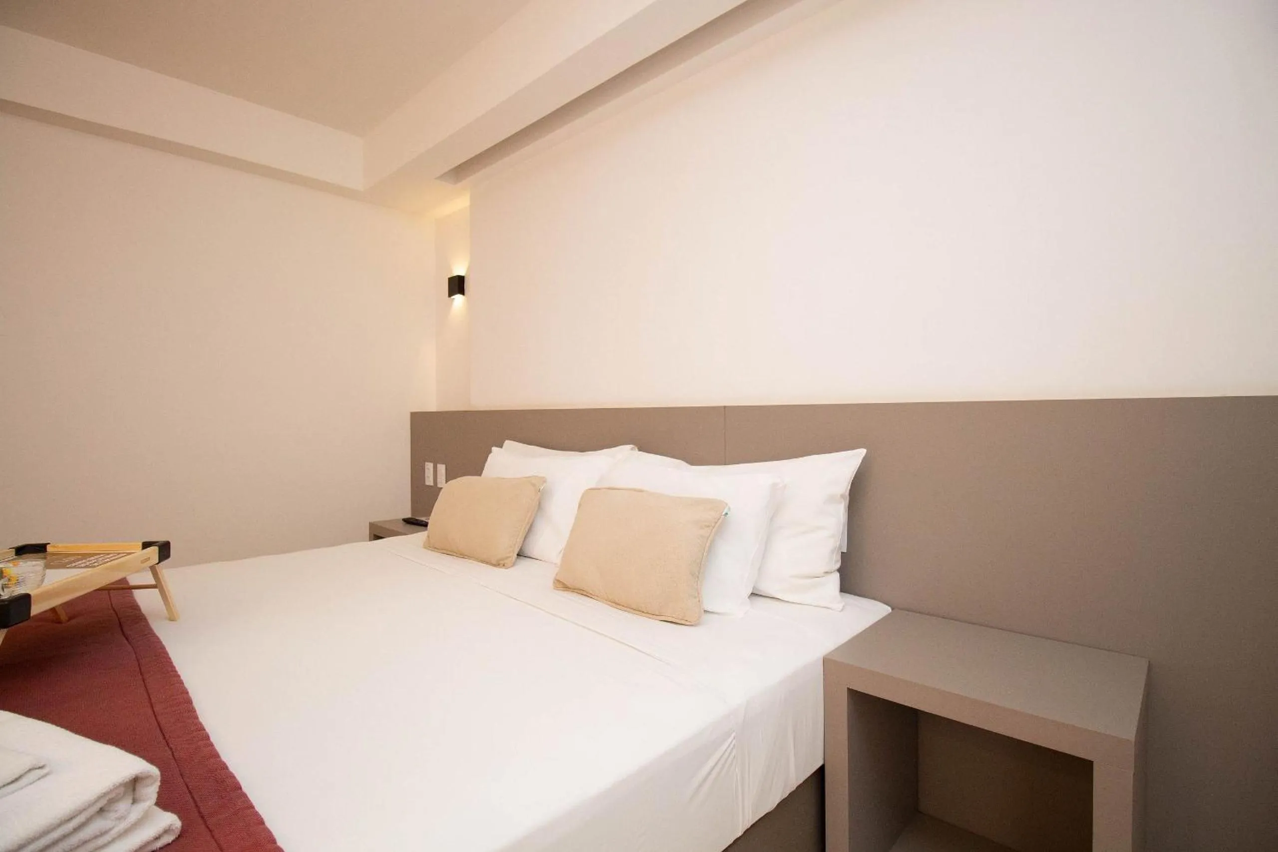 Bedroom, Bed in OZPED Flats Particulares Edifício Alvorada