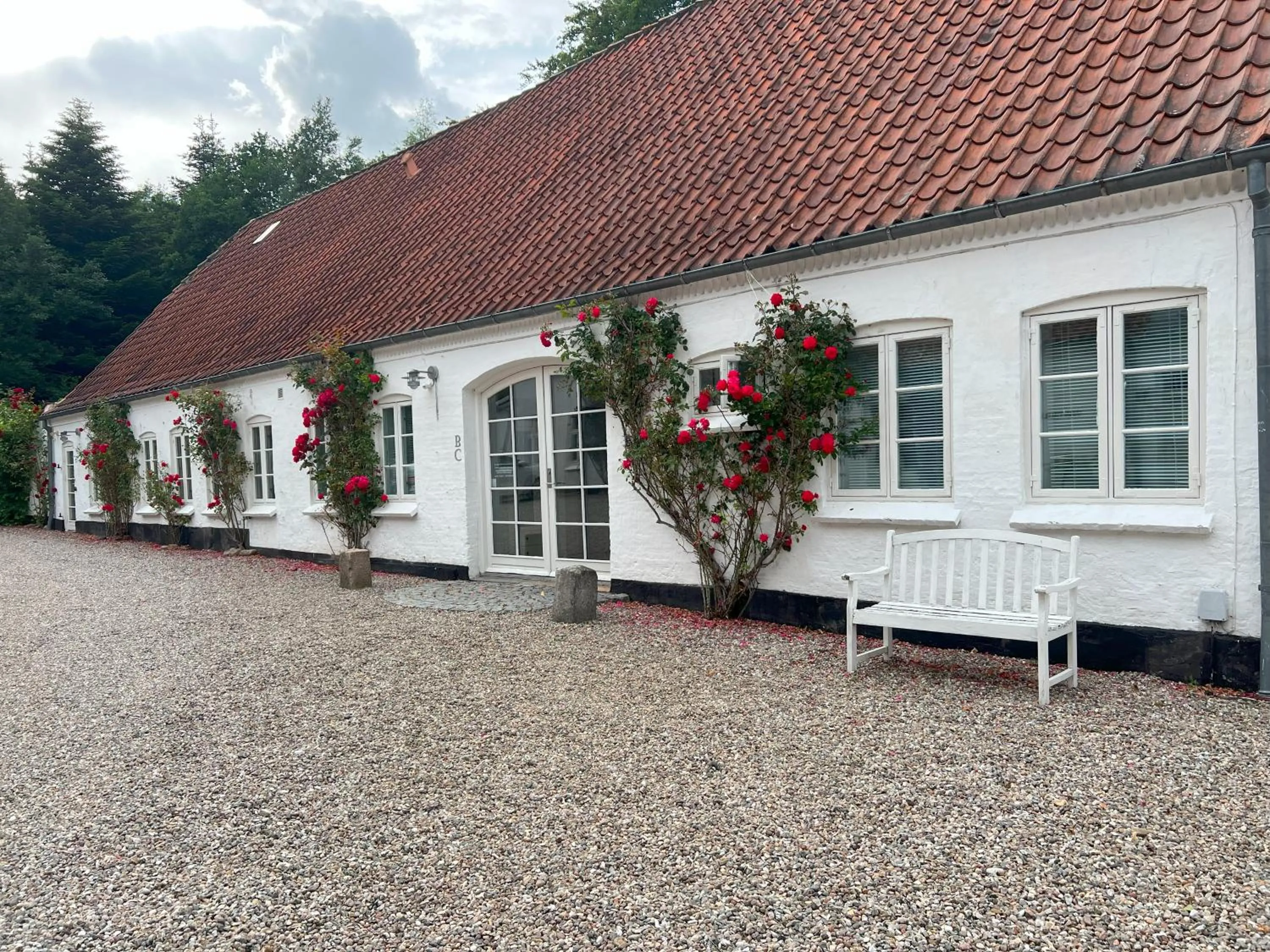 Facade/entrance in Skovridergaardens Ferielejligheder