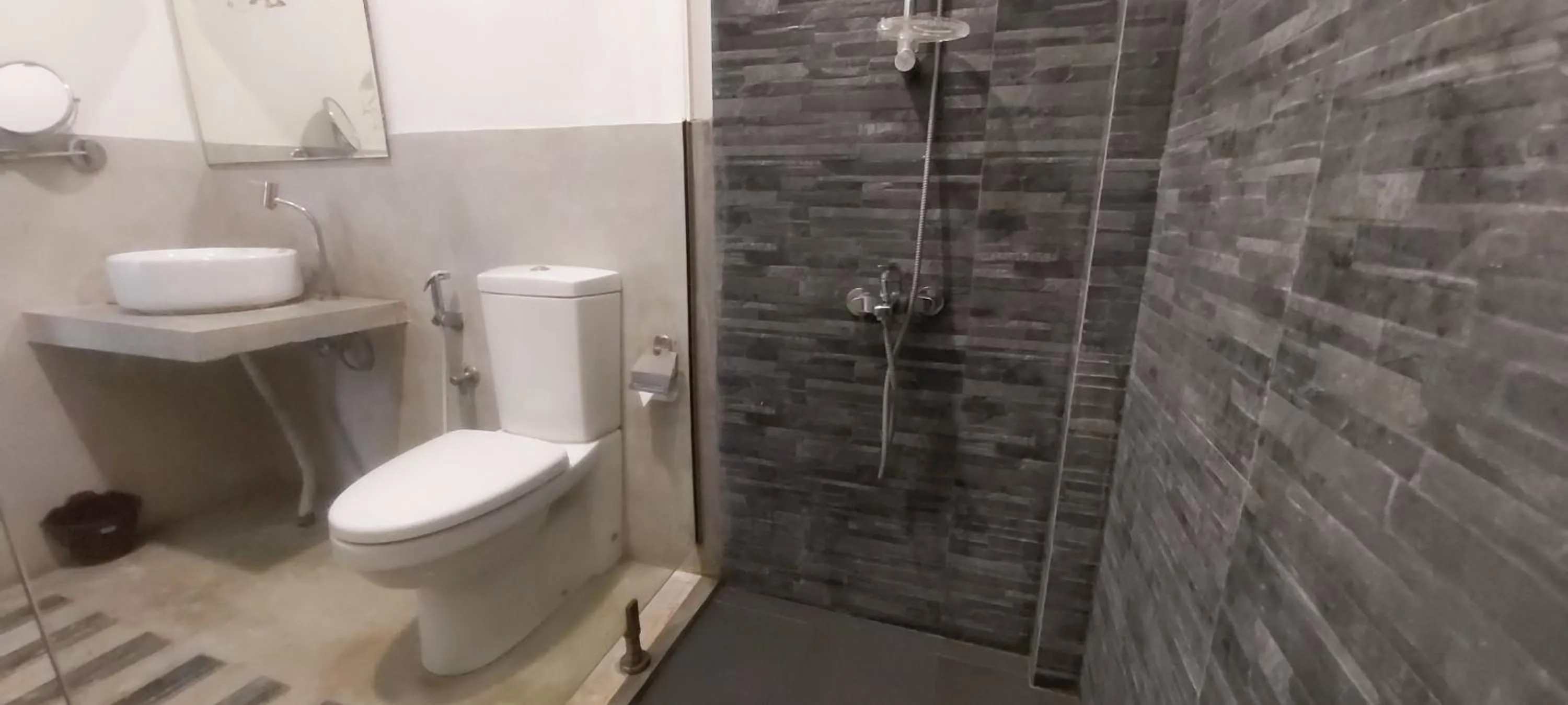 Bathroom in Vallee 69 Eco Villa-Tissa,Yala