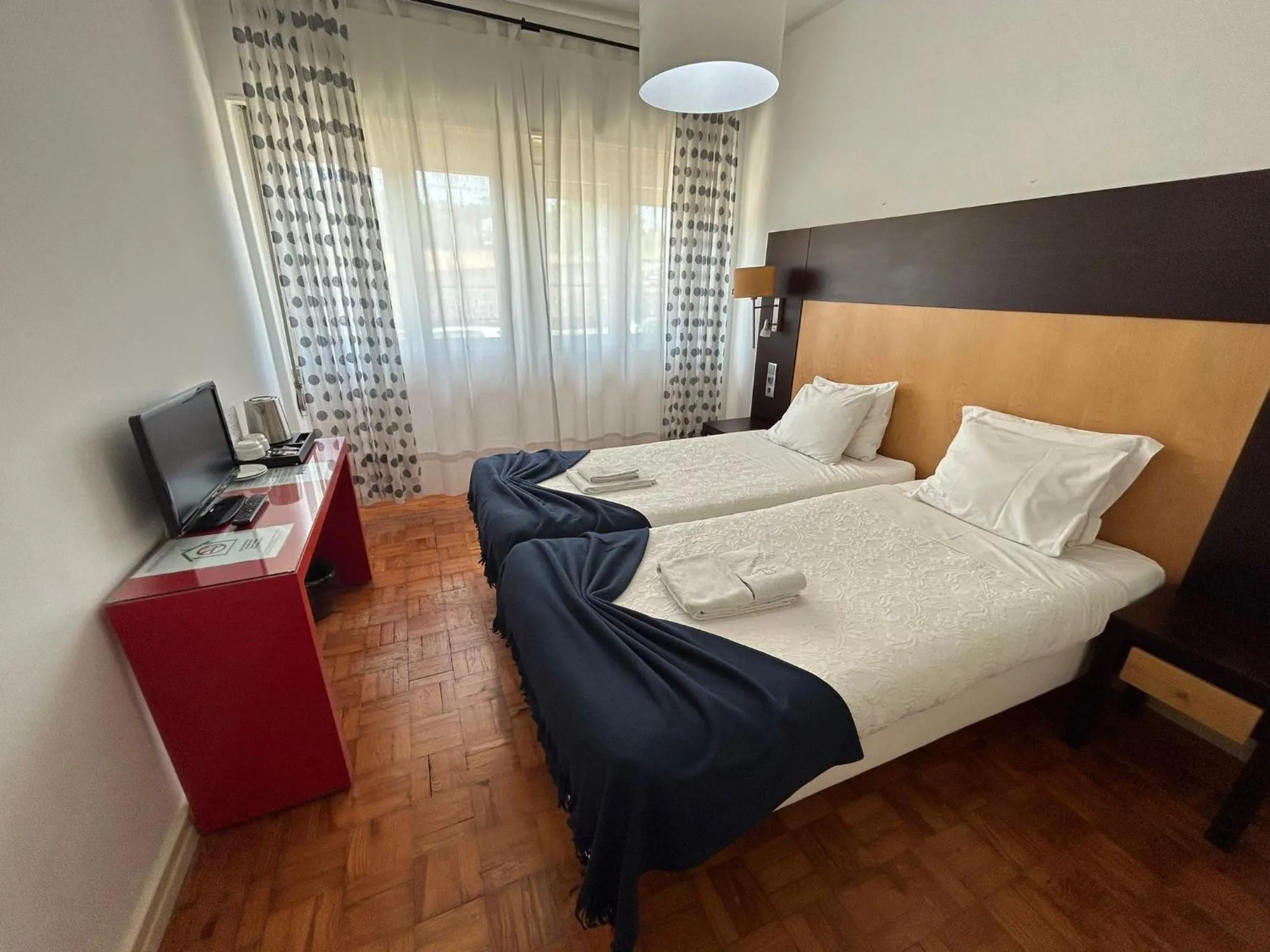 Coffee/tea facilities, Bed in Discovery Apartment Benfica