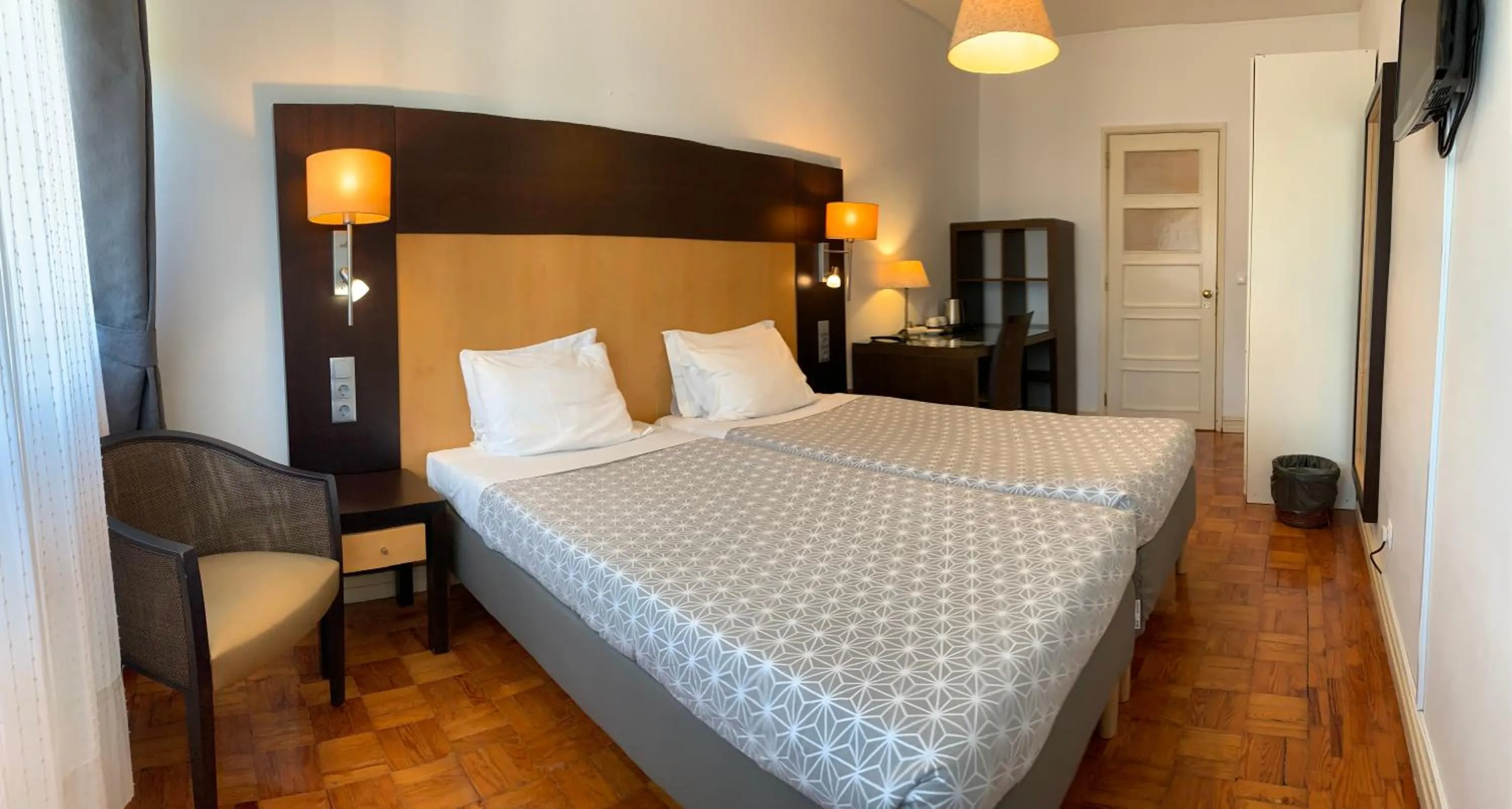 Decorative detail, Bed in Discovery Apartment Benfica