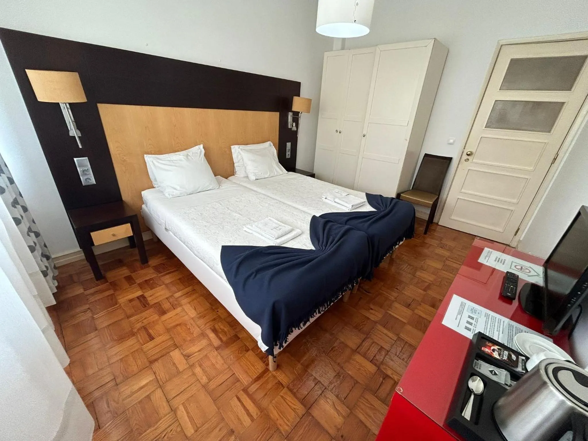 Decorative detail, Bed in Discovery Apartment Benfica