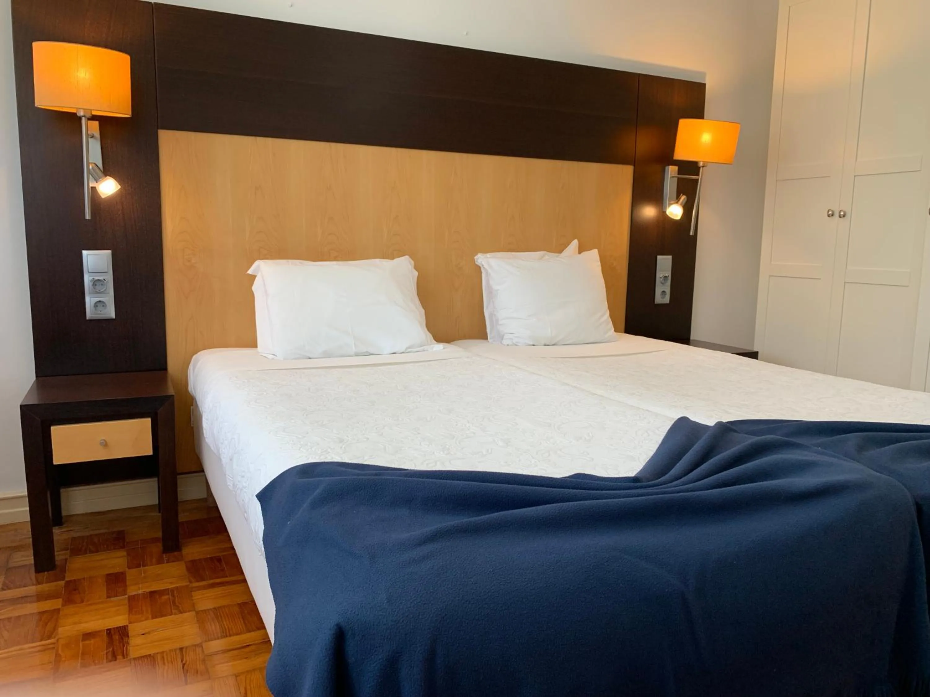 Decorative detail, Bed in Discovery Apartment Benfica