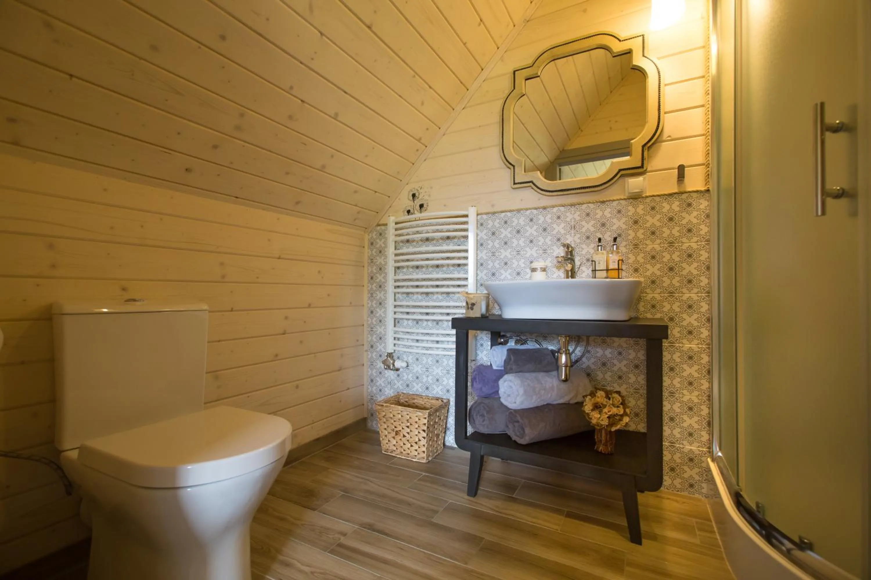 Bathroom in Sirvis Apartamenty