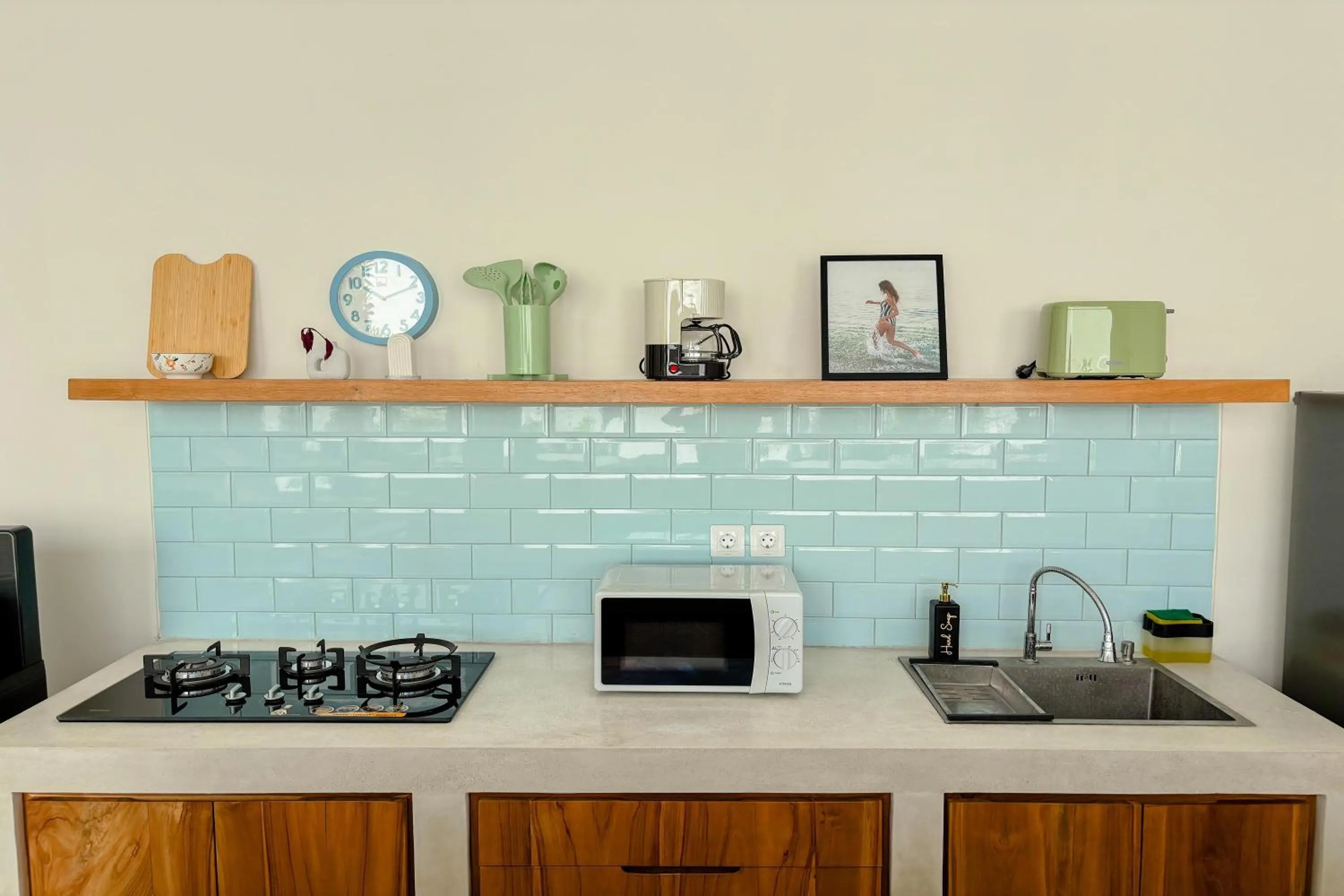 Kitchen or kitchenette in Villa Andra Canggu