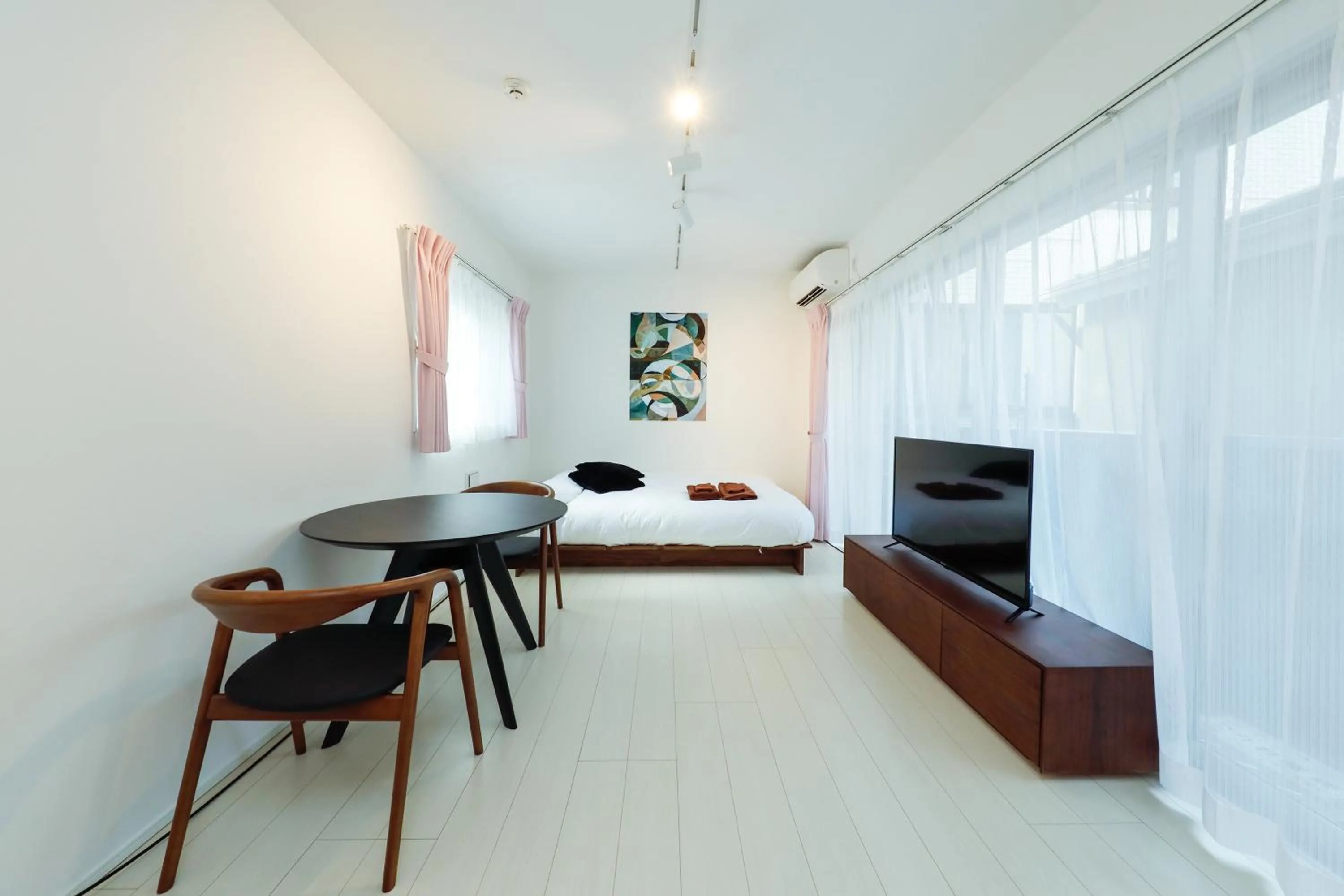 Apartment in Gran Duo Shirokane by Tranova
