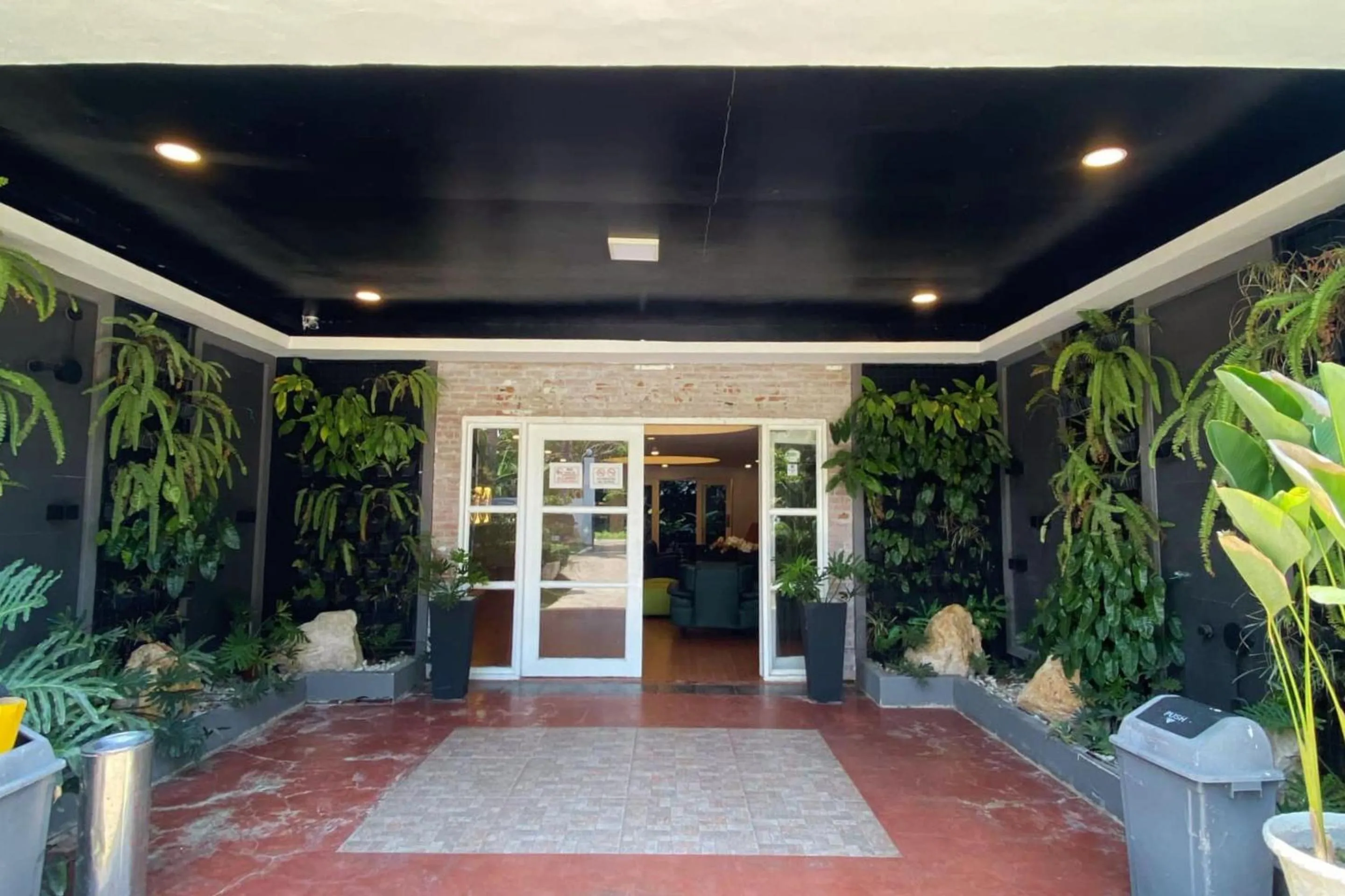 The Ranch Resort Cebu powered by Cocotel