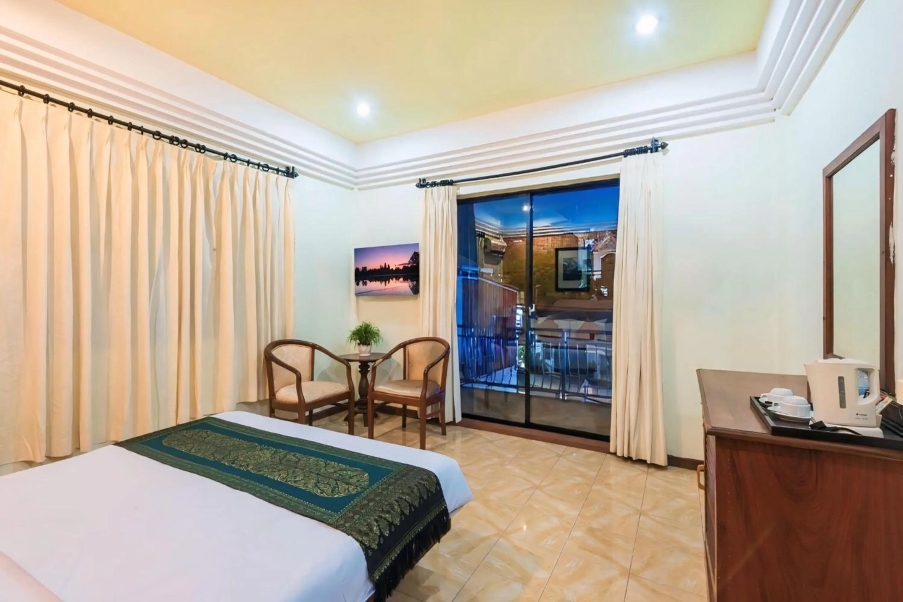 View (from property/room), Bed in VPlus Hotel