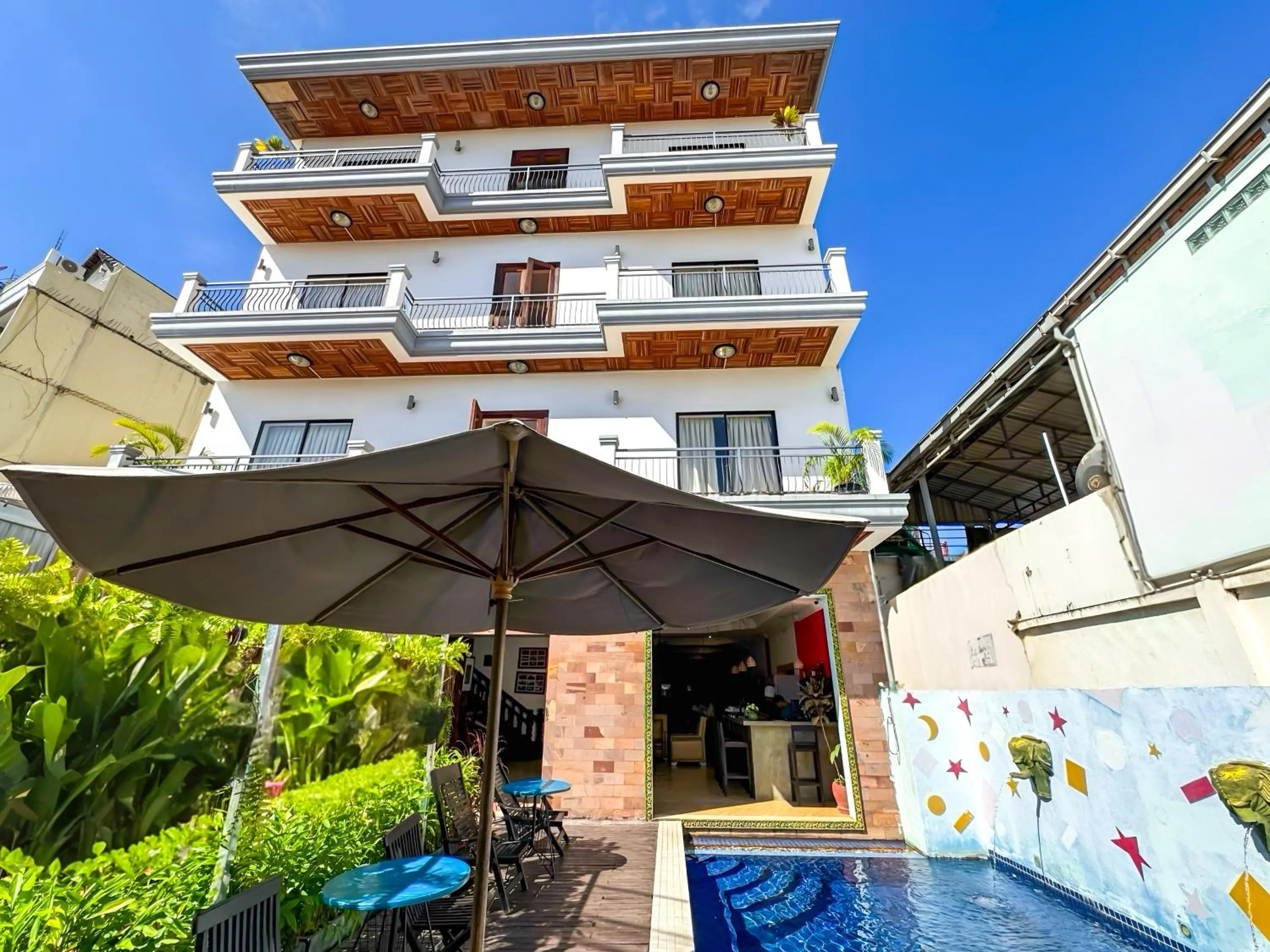 Garden in VPlus Hotel