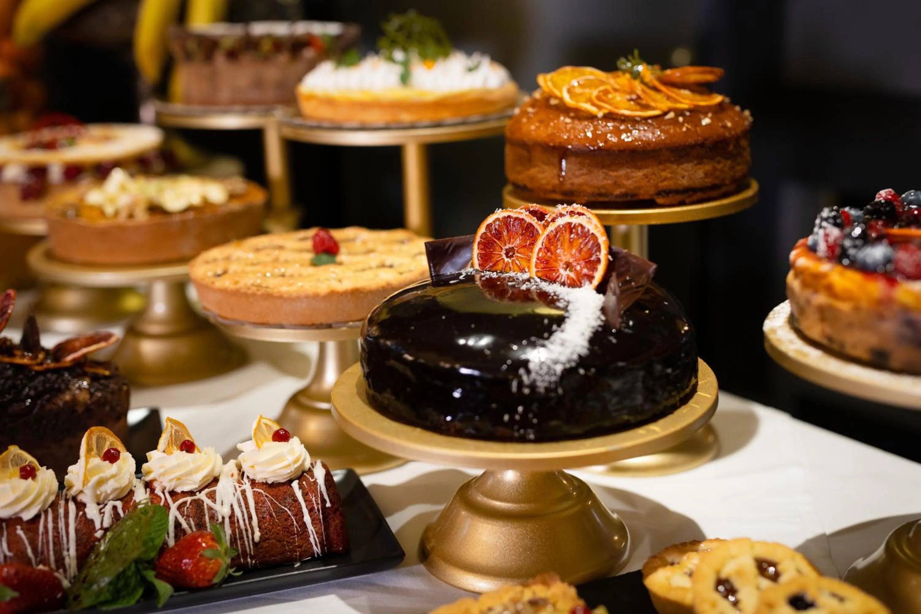 Food in HT6 Hotel Roma