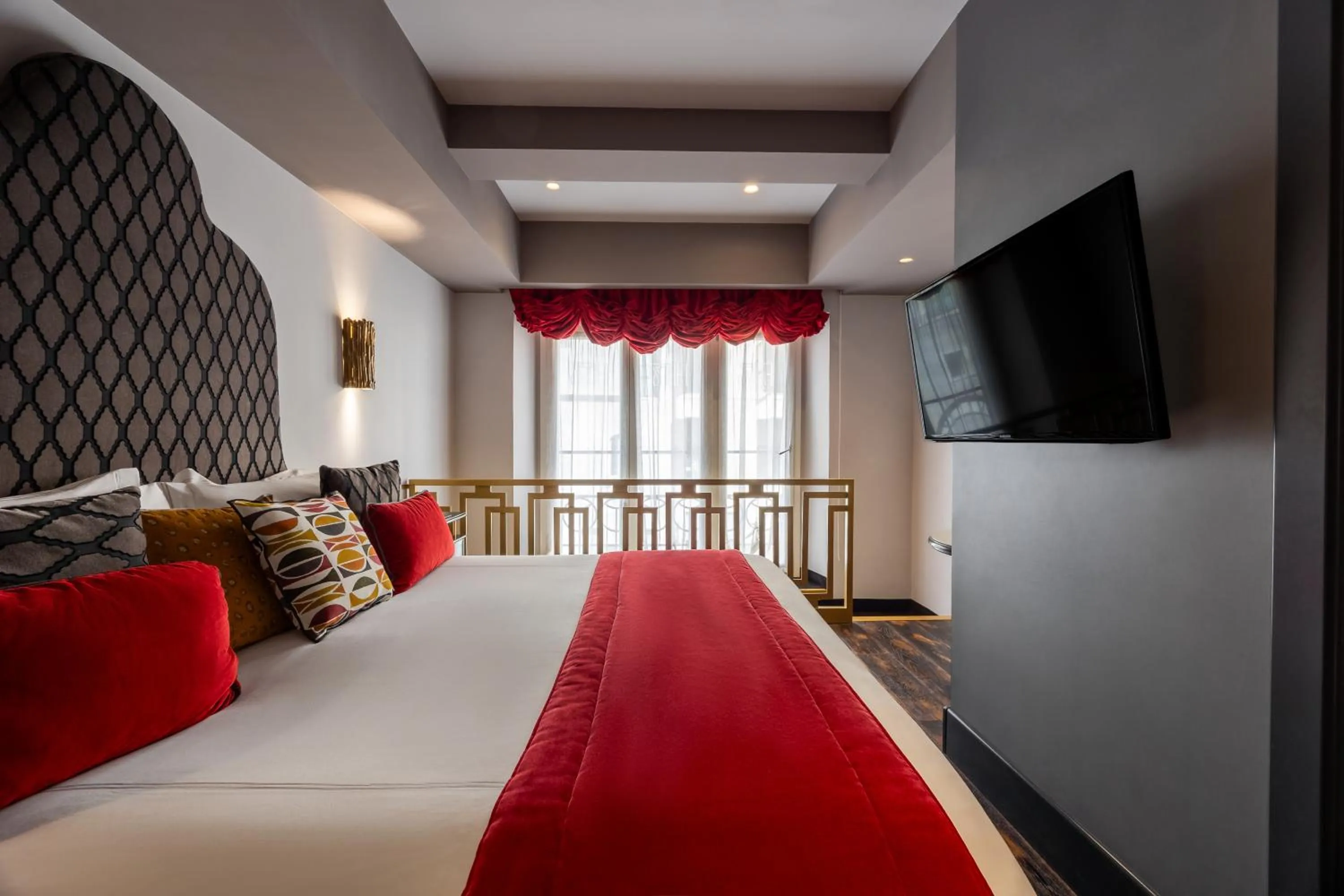 Bed in HT6 Hotel Roma