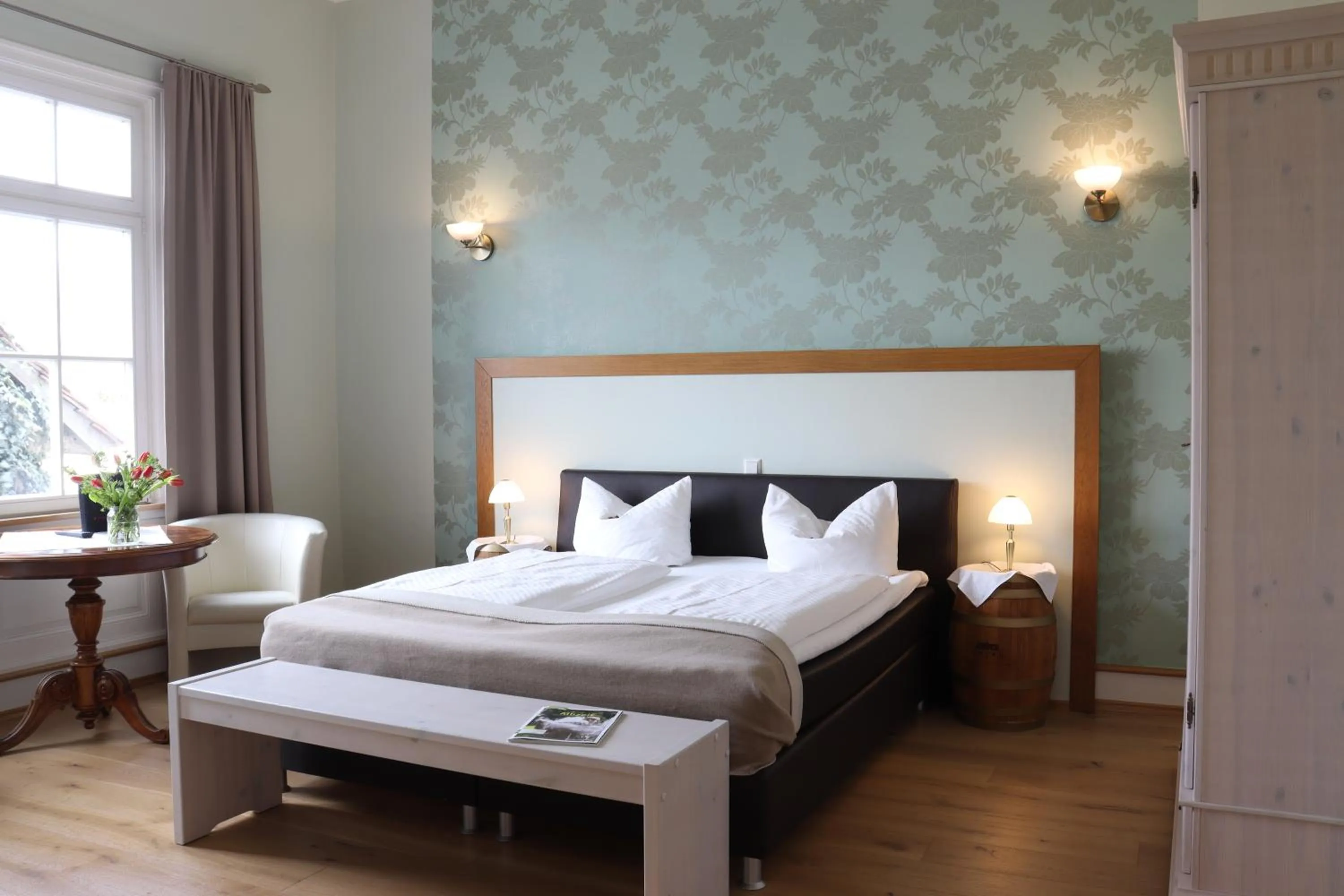 Bed in Gästehaus "Unsere Stadtvilla" Hechingen