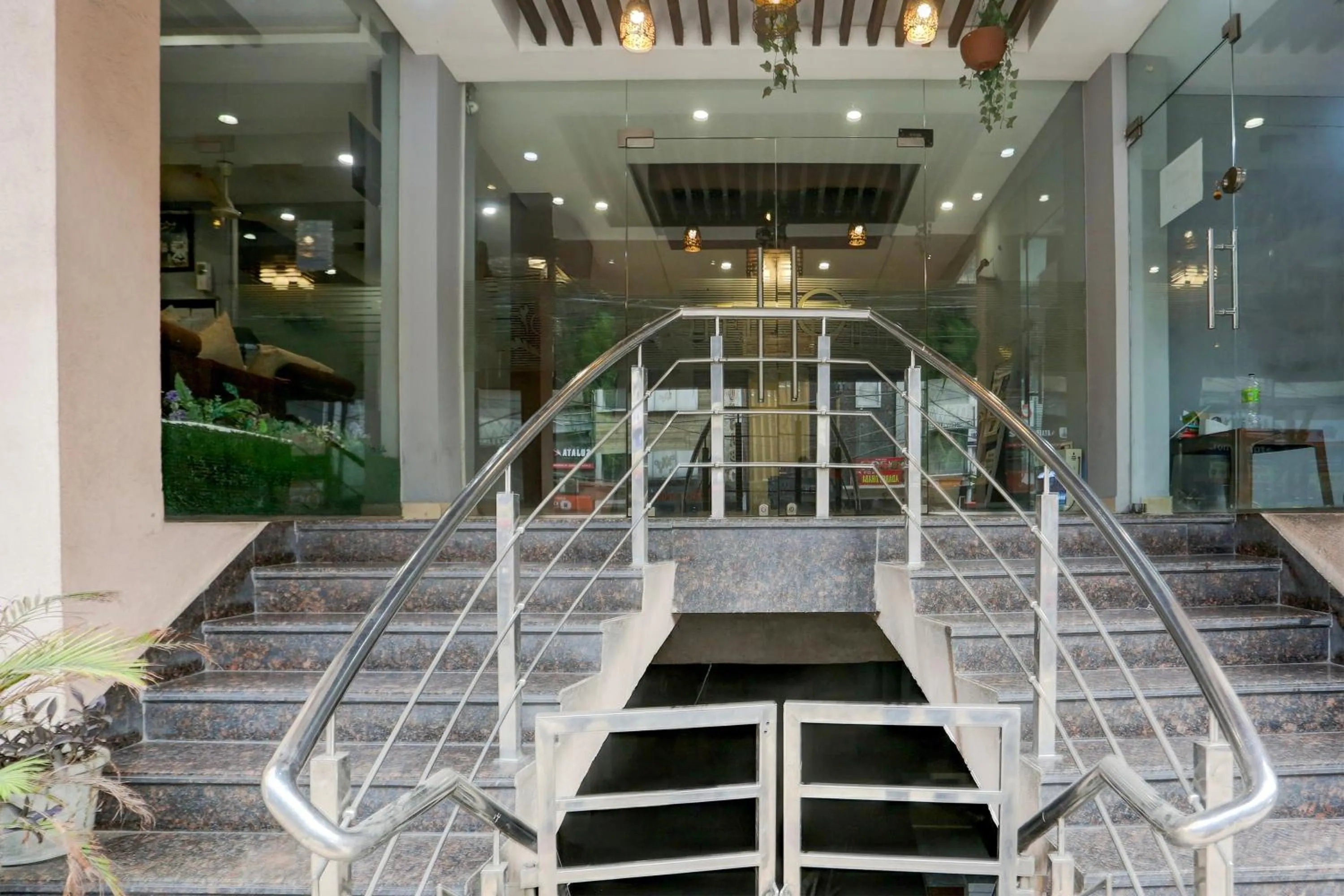 Facade/entrance in Super Collection O Railway Station Road Near Clock Tower