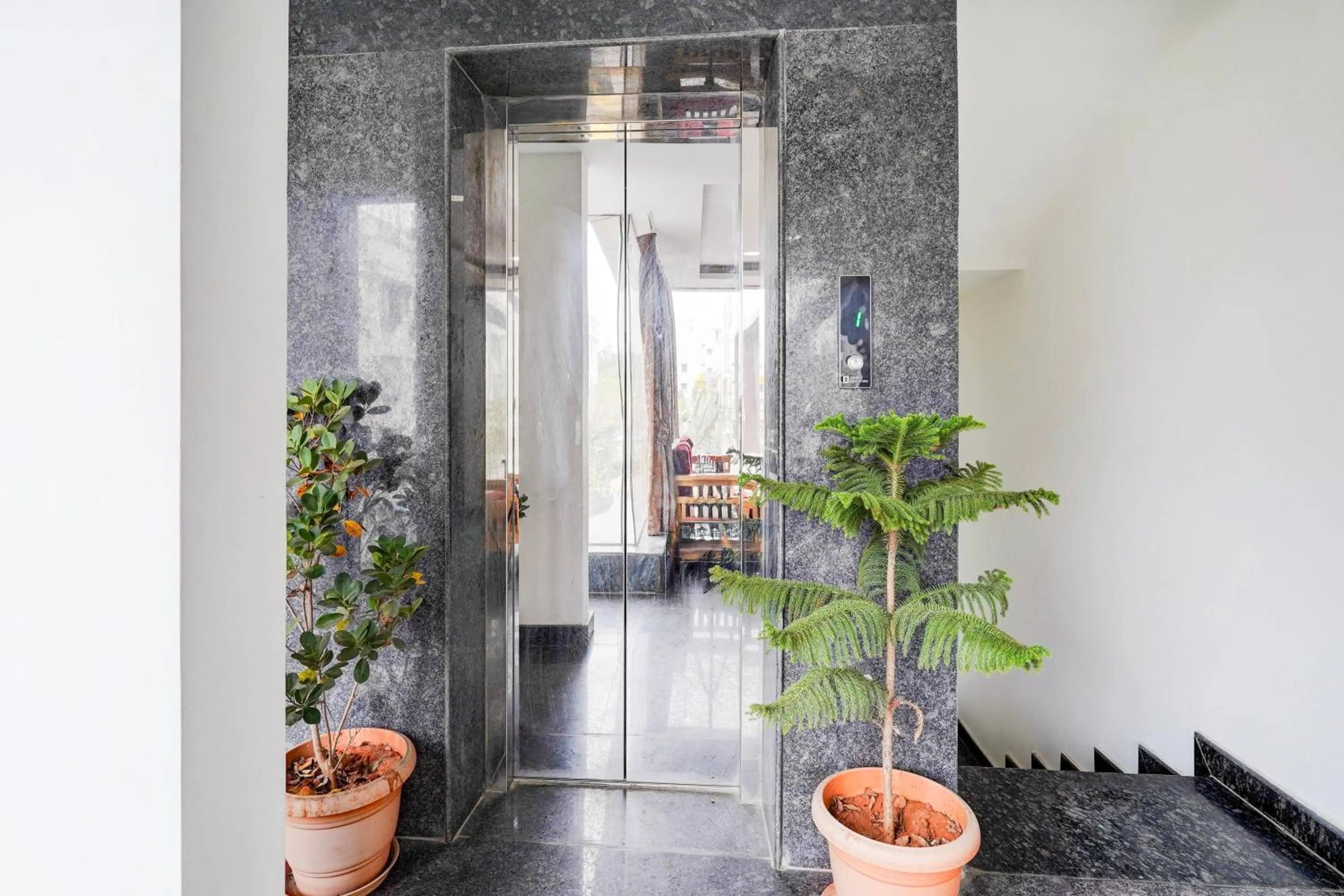 Lobby or reception in Super Collection O Banaswadi