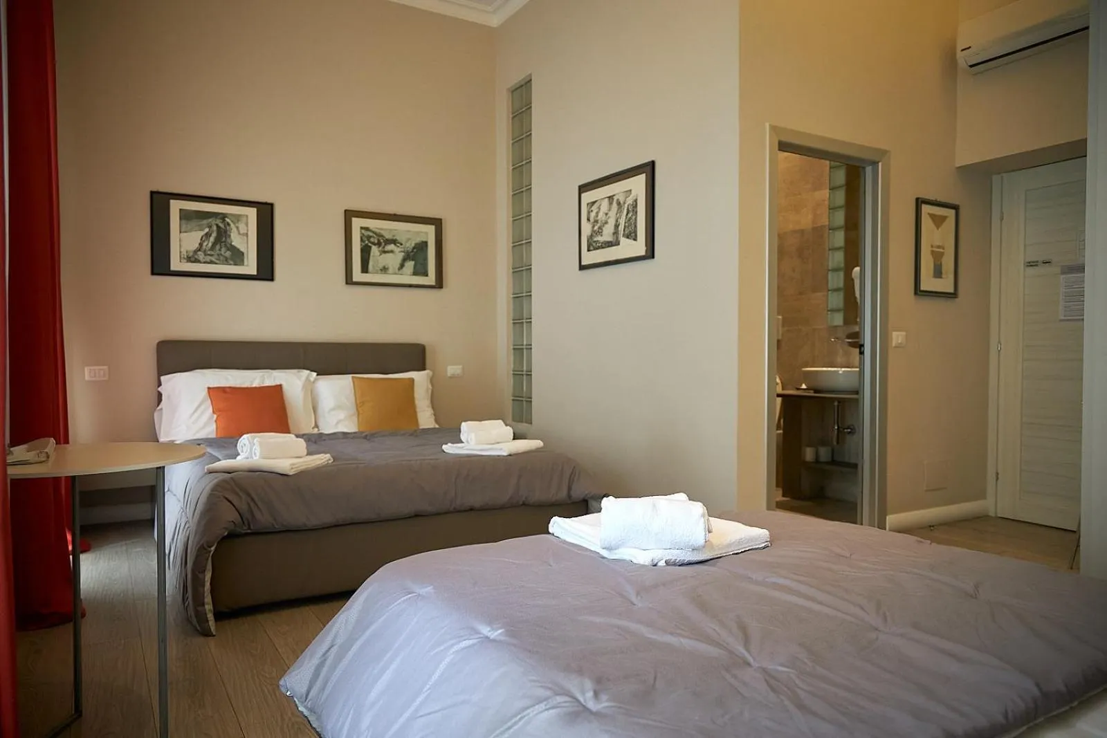 Bed in The Roman Empire Guesthouse