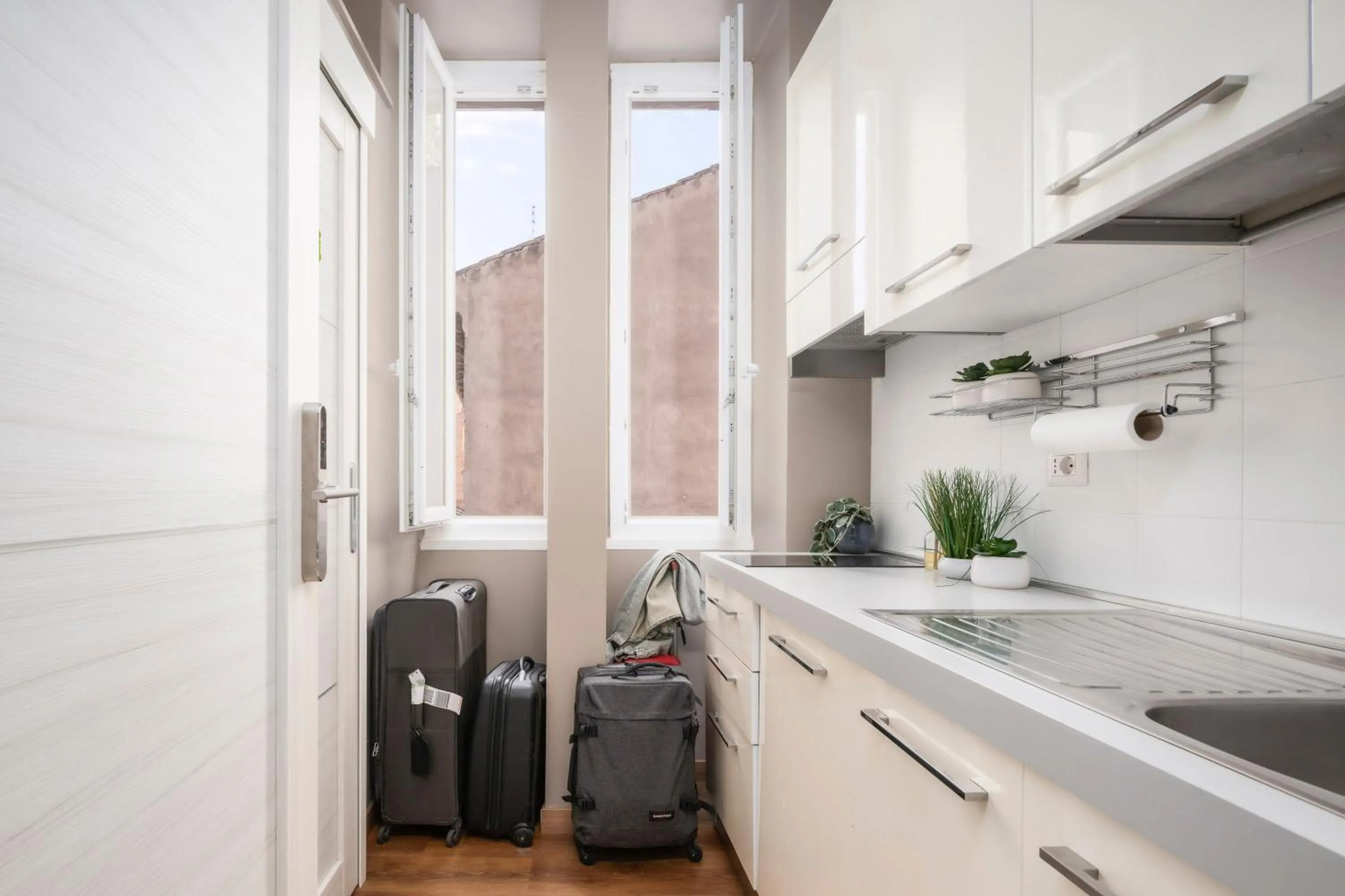 storage in The Roman Empire Guesthouse