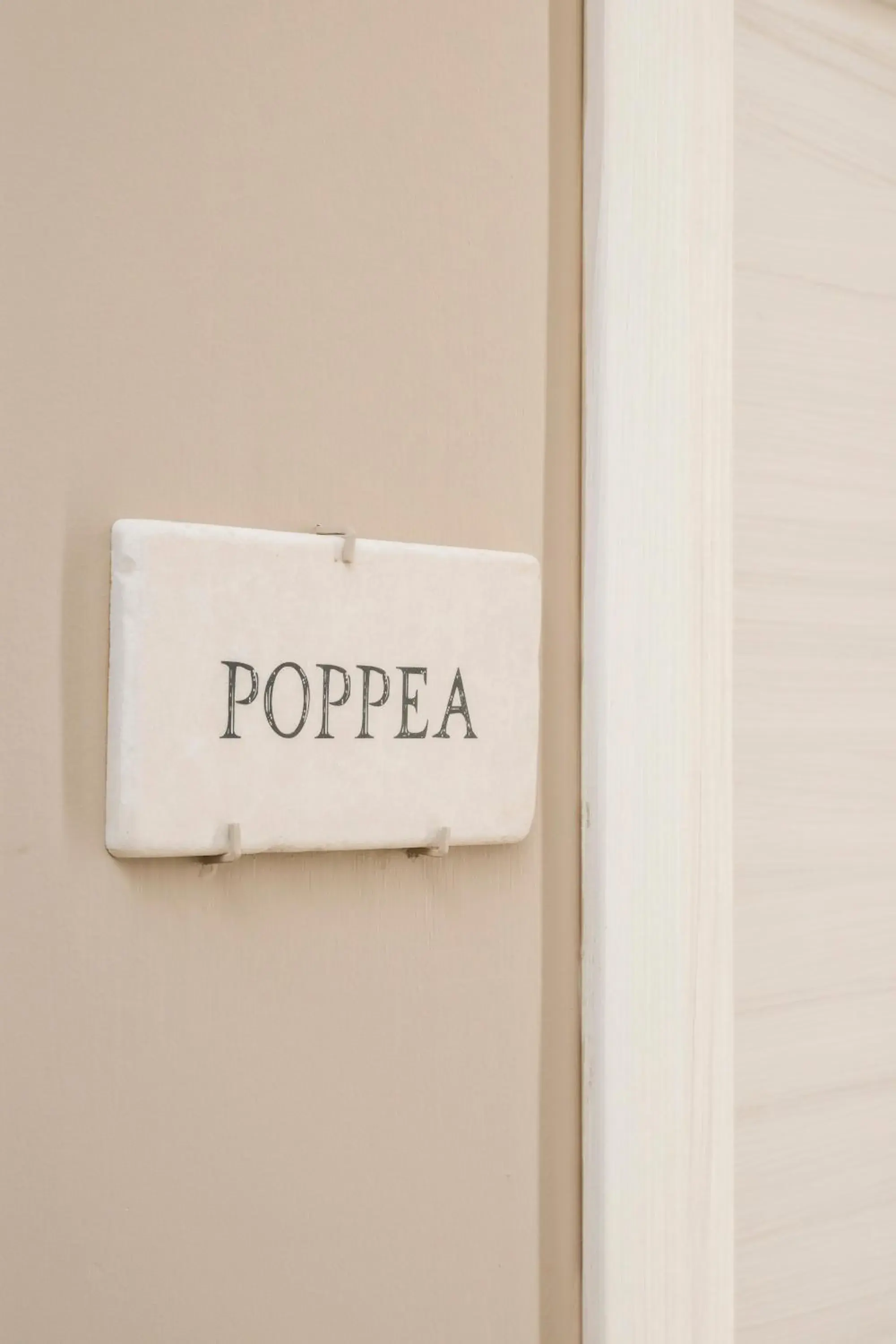 Superior Double Room in The Roman Empire Guesthouse Superior Double Room in The Roman Empire Guesthouse