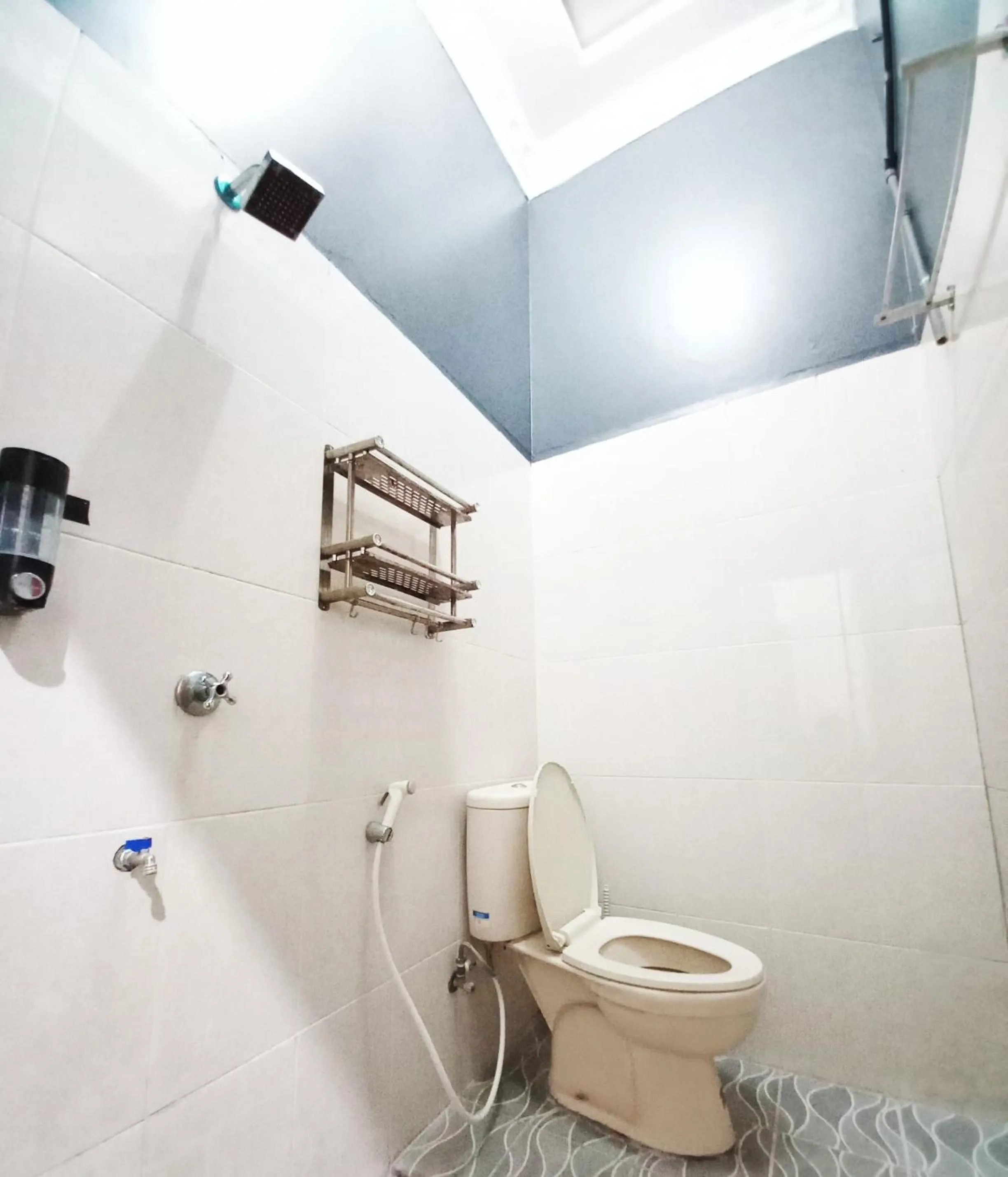 Bathroom in Guest House Syariah GS Sakinah, Kota Metro