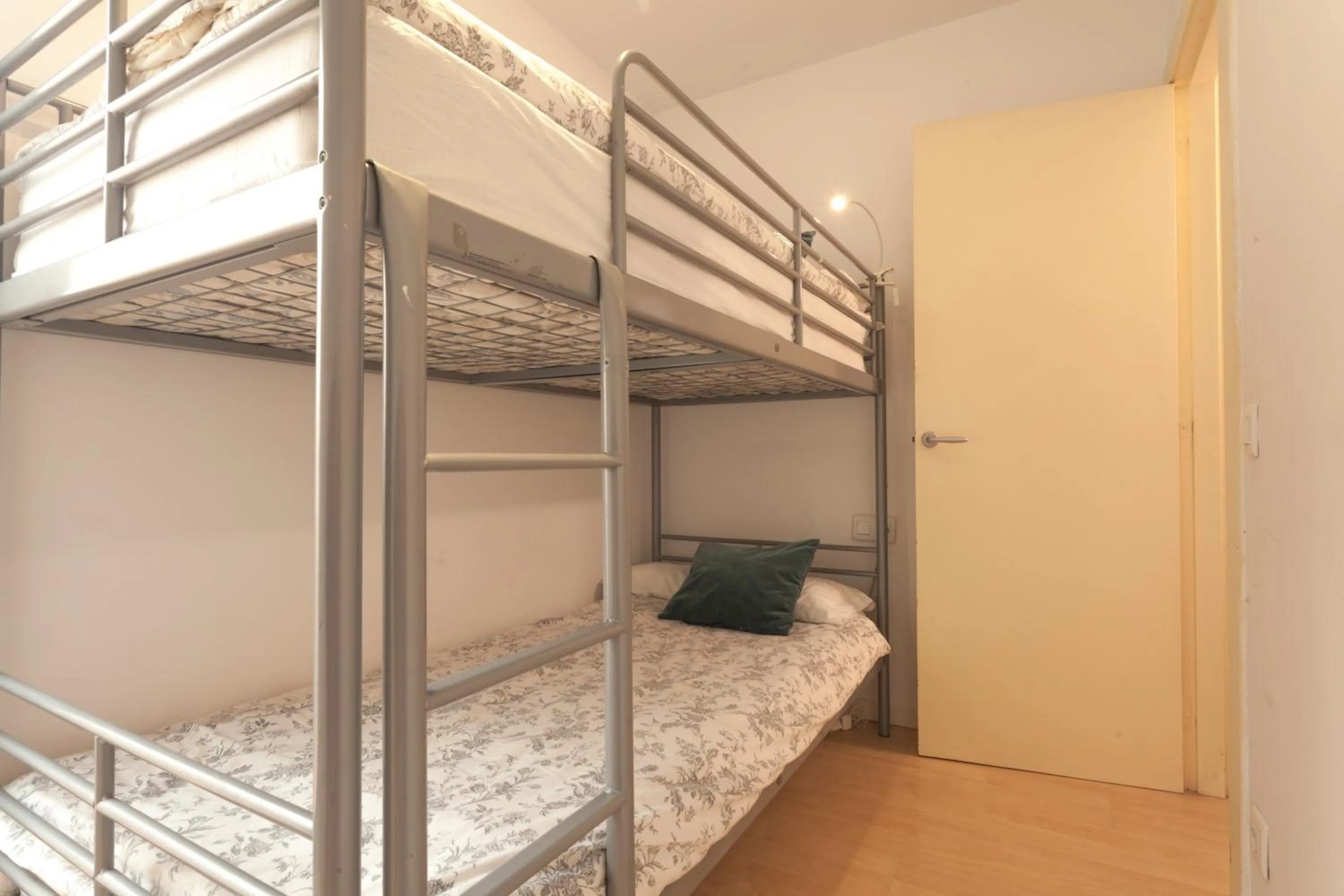 Bed in Plaza Catalunya City Center Apartments
