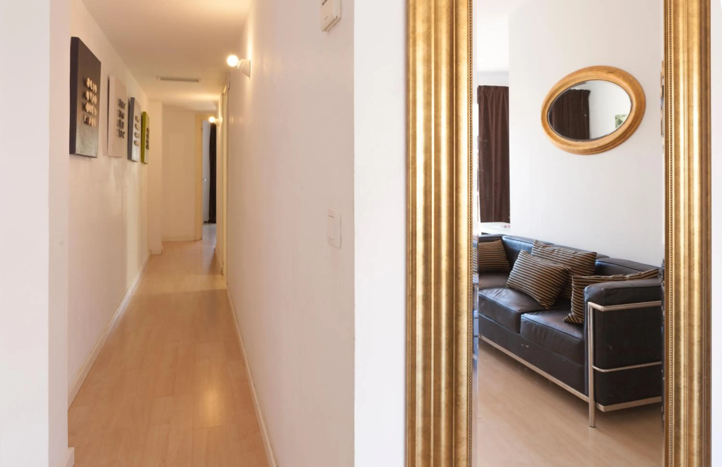 Plaza Catalunya City Center Apartments