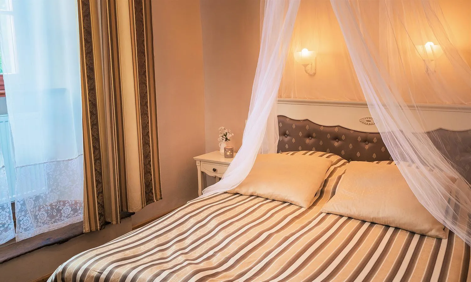 Bed in Zamek Dobroszyce