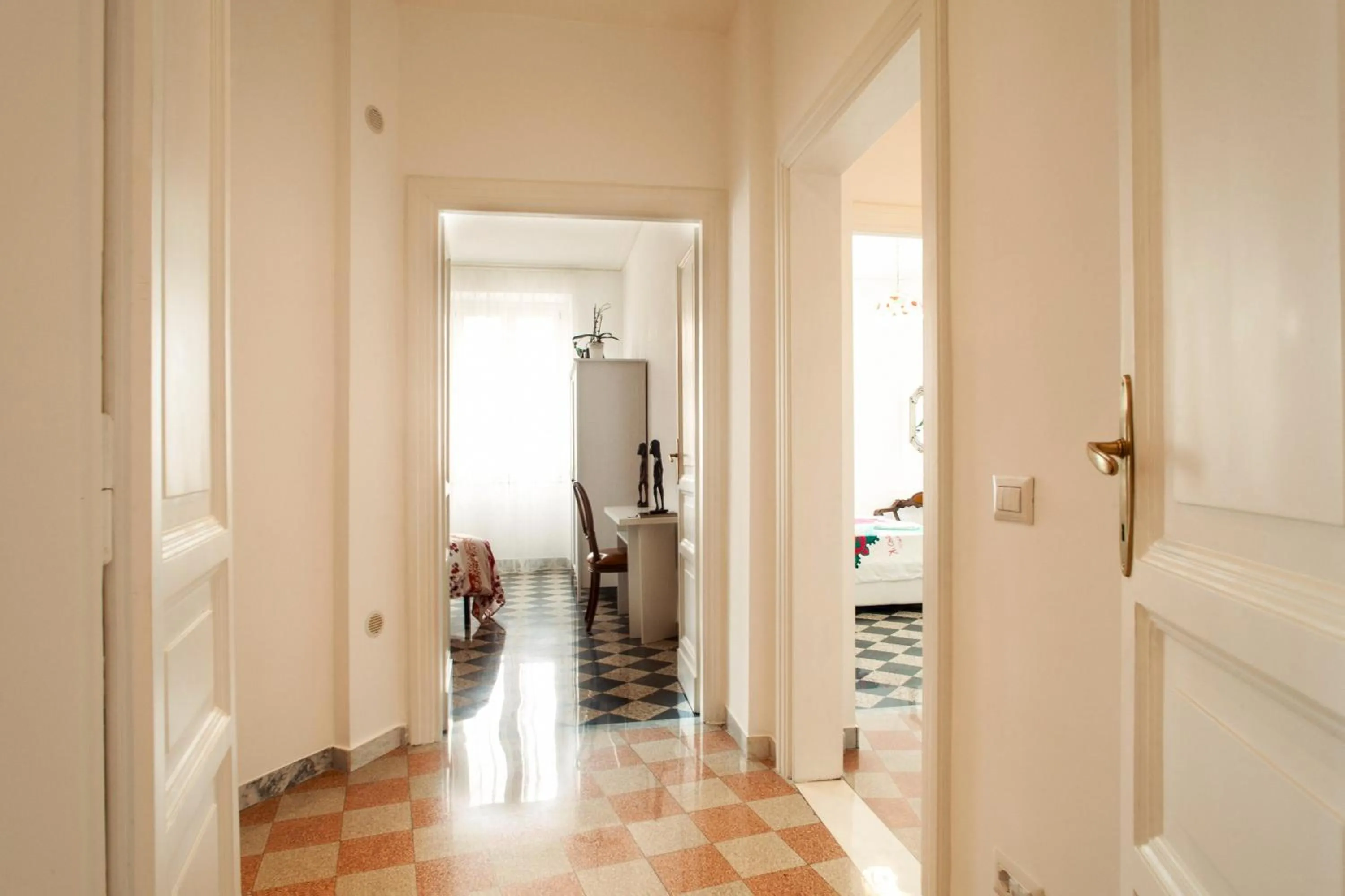 Photo of the whole room in Vatica B&B Roma