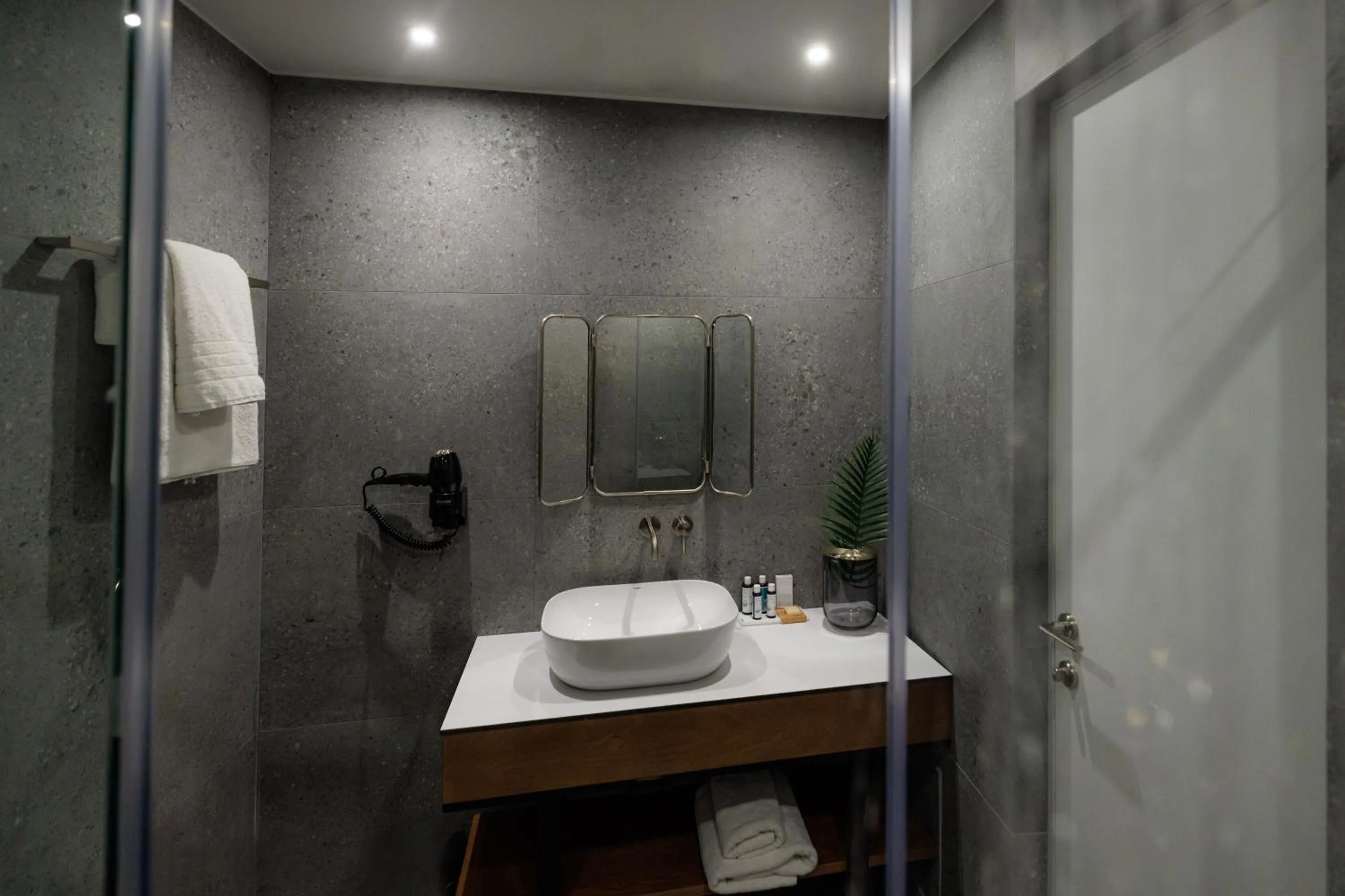 Bathroom in Vision Gazi